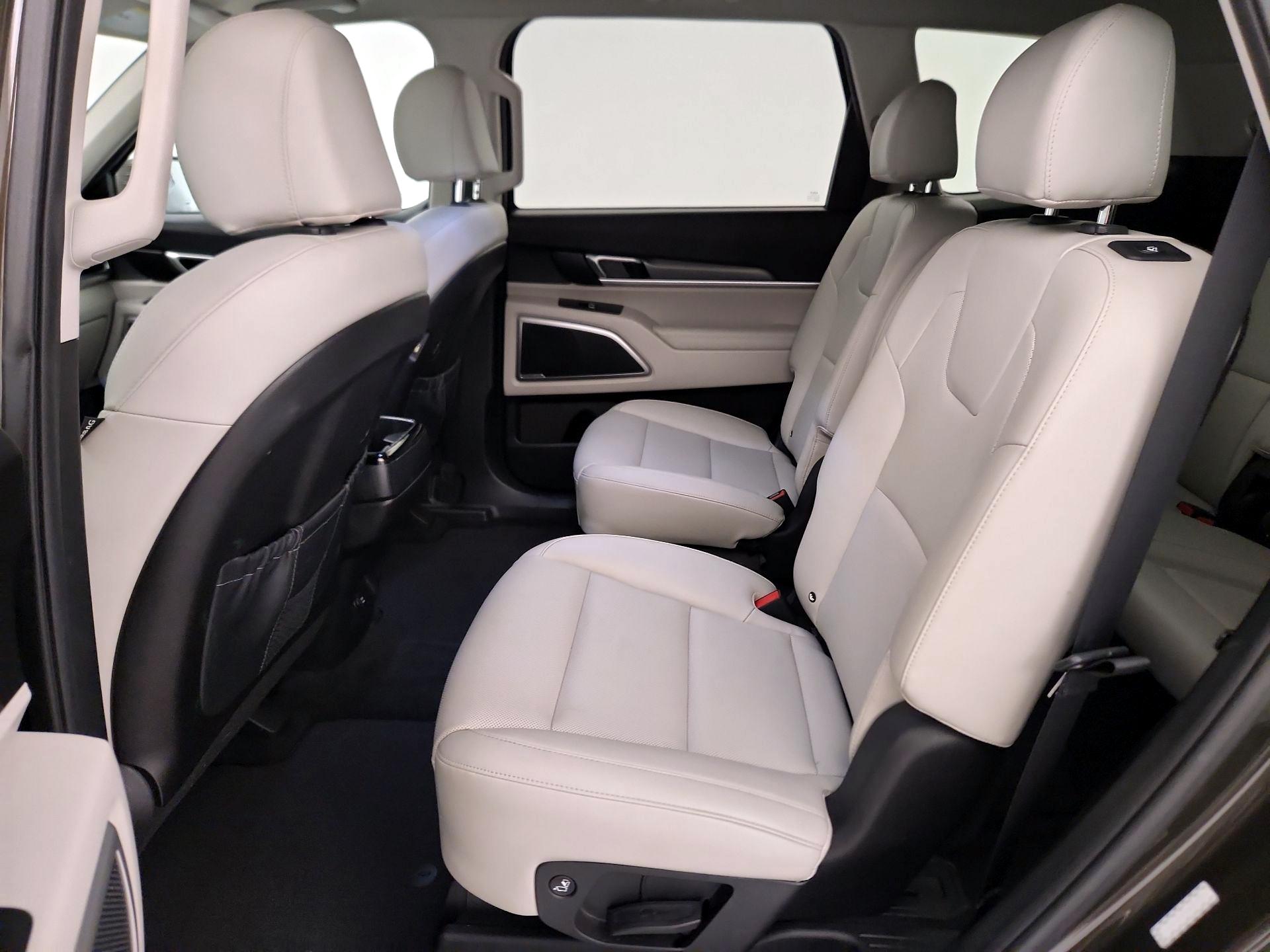 Thumbnail: 2022 Kia Telluride - 20