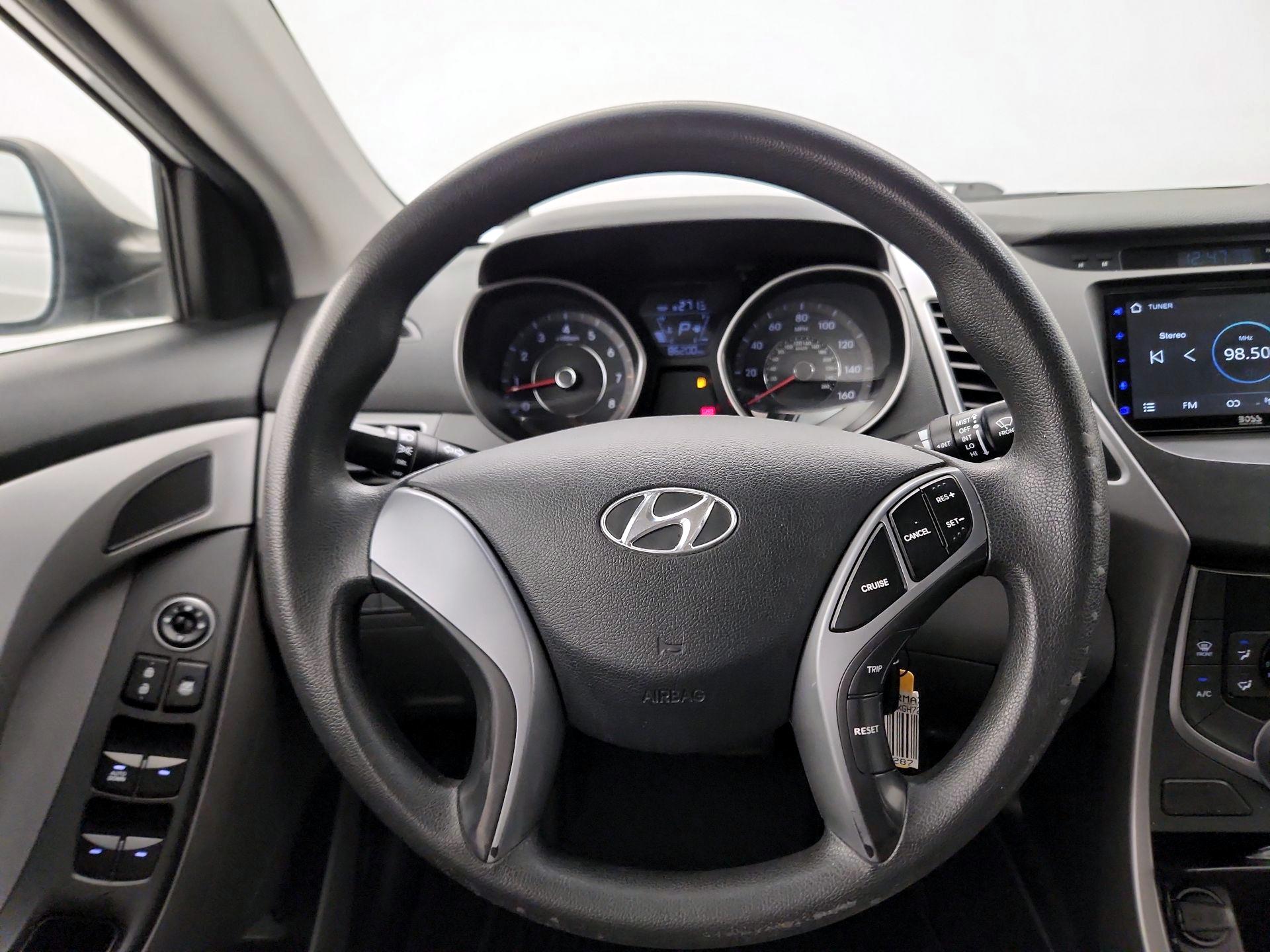 Thumbnail: 2016 Hyundai Elantra - 10