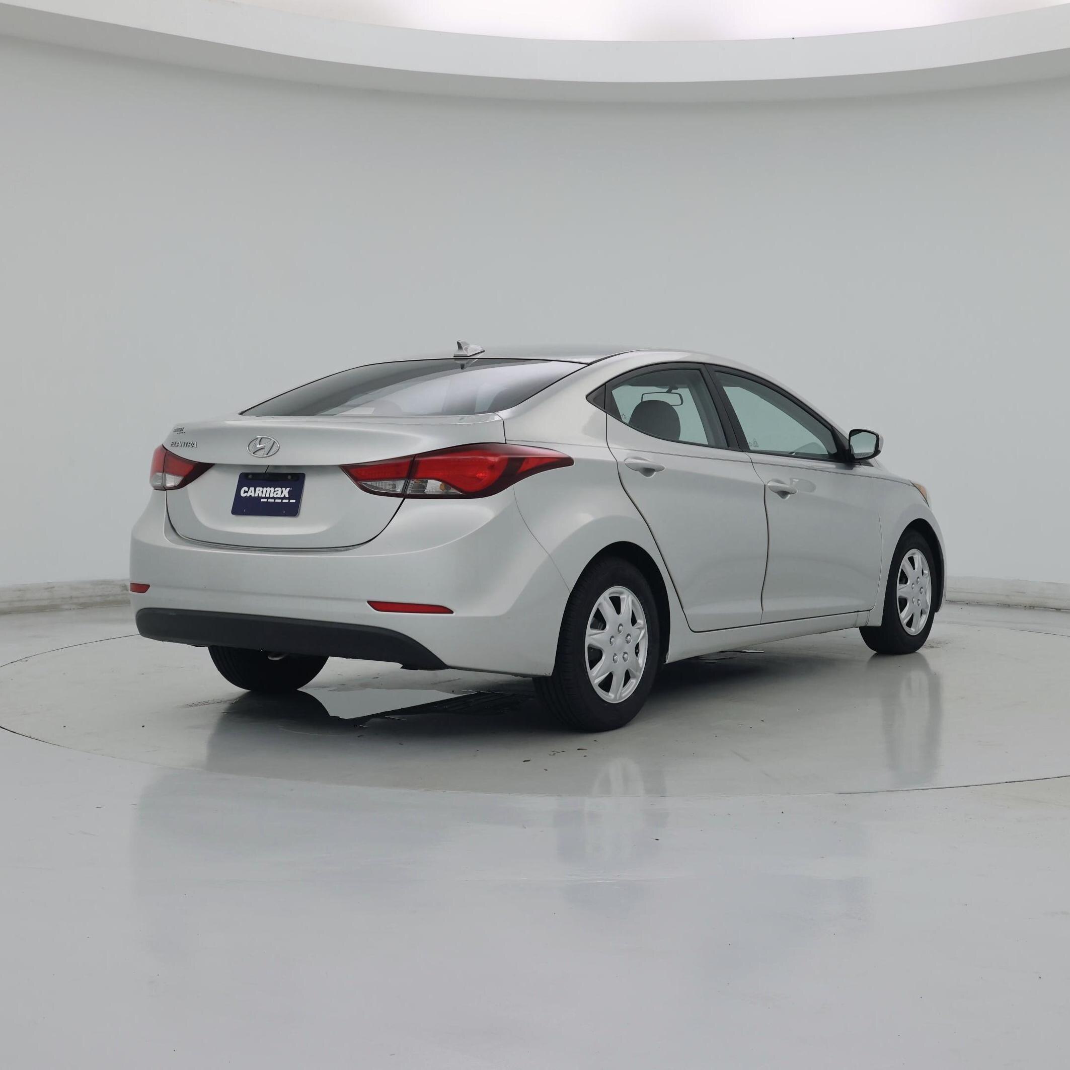 Thumbnail: 2016 Hyundai Elantra - 8