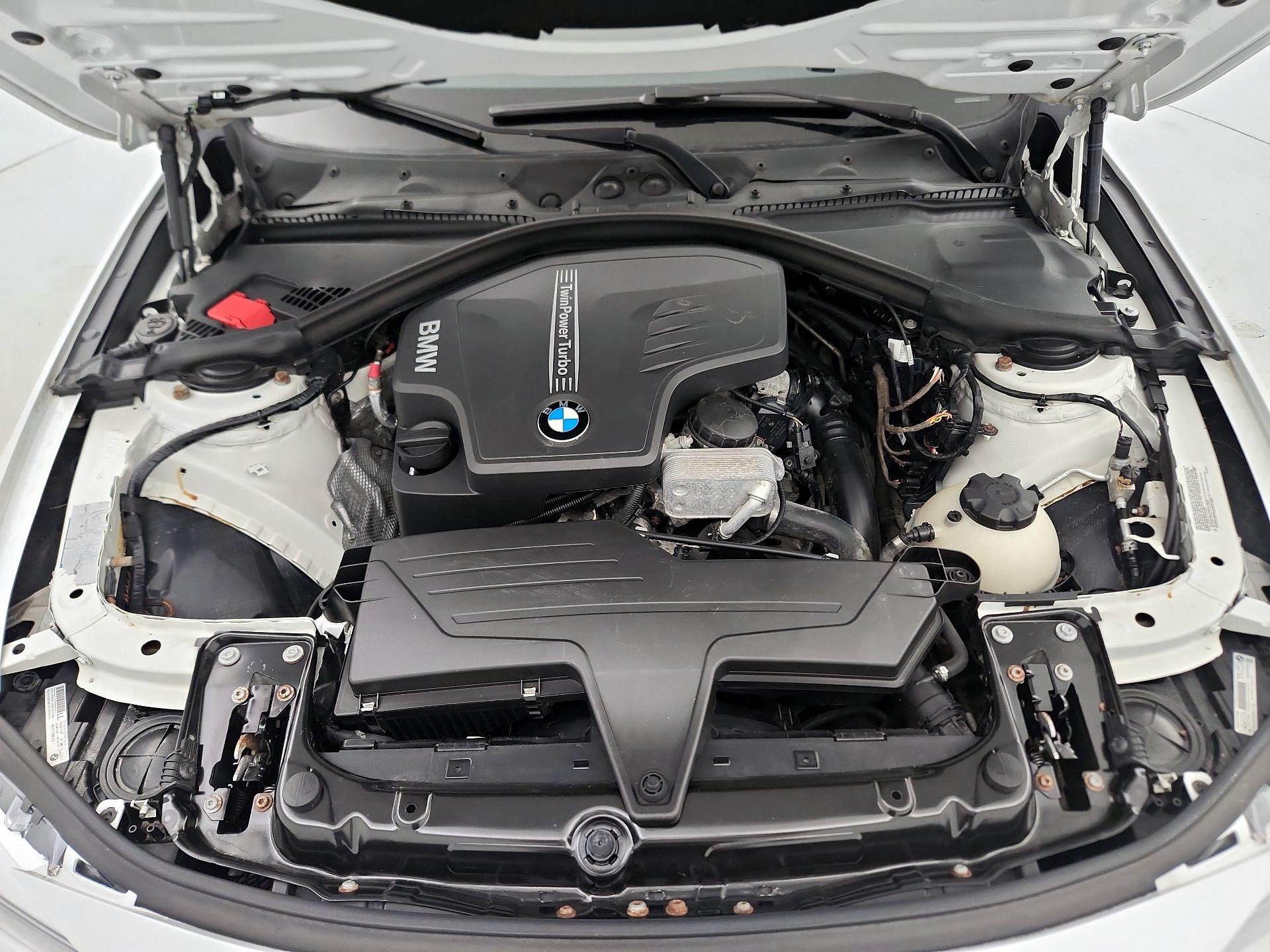 Thumbnail: 2014 BMW 3 Series - 19