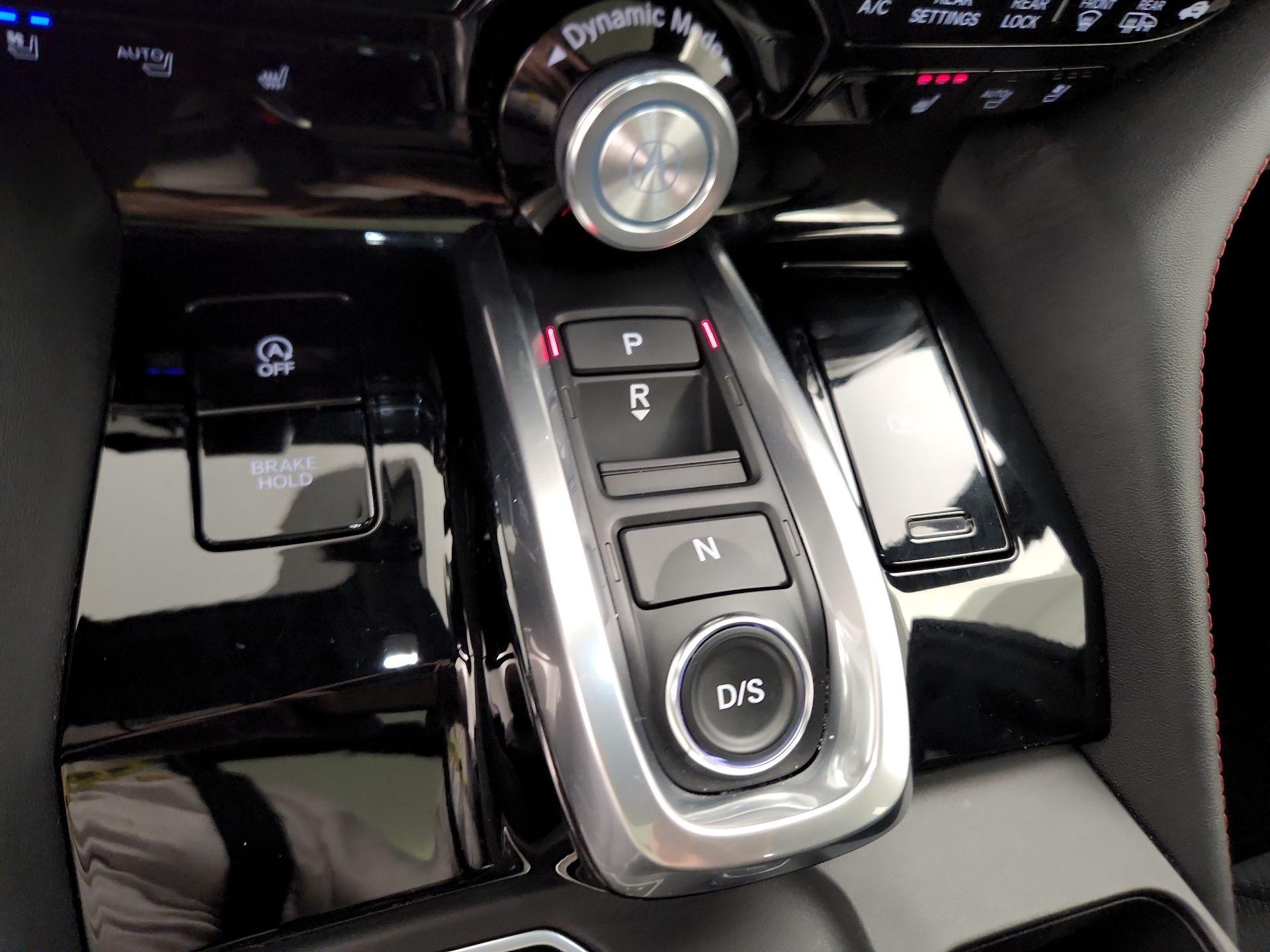 Thumbnail: 2023 Acura MDX - 18