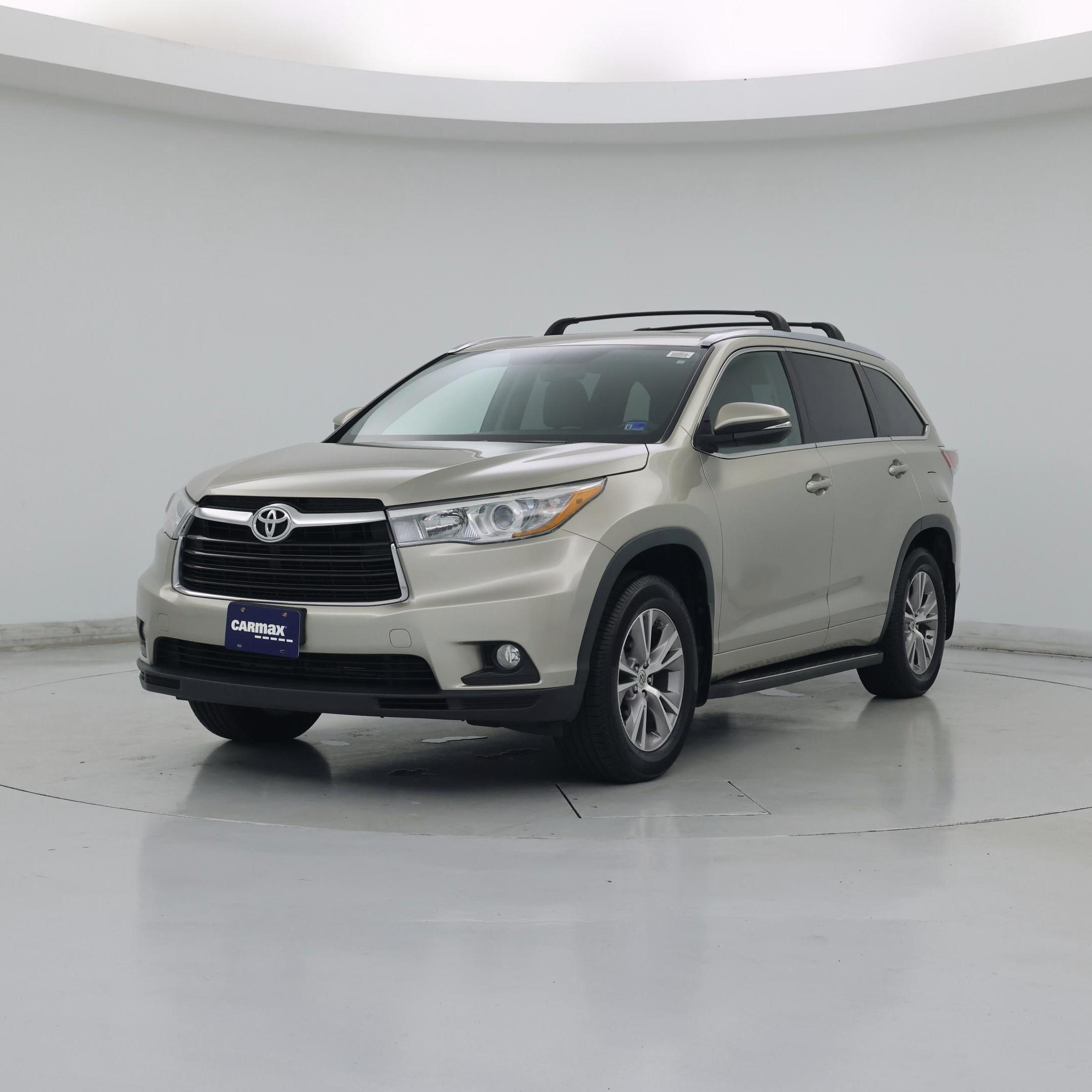 Thumbnail: 2015 Toyota Highlander - 4