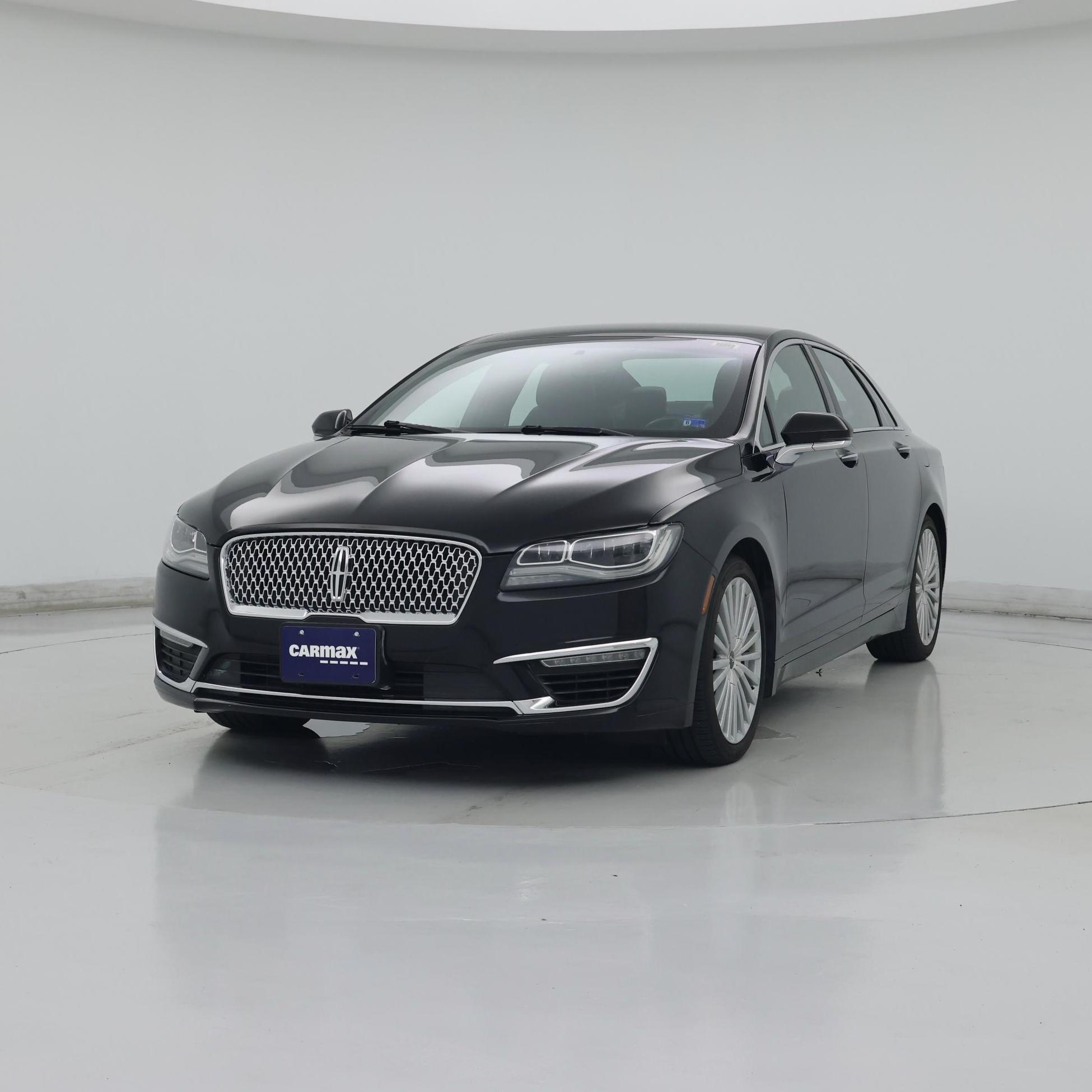 Thumbnail: 2017 Lincoln MKZ - 4