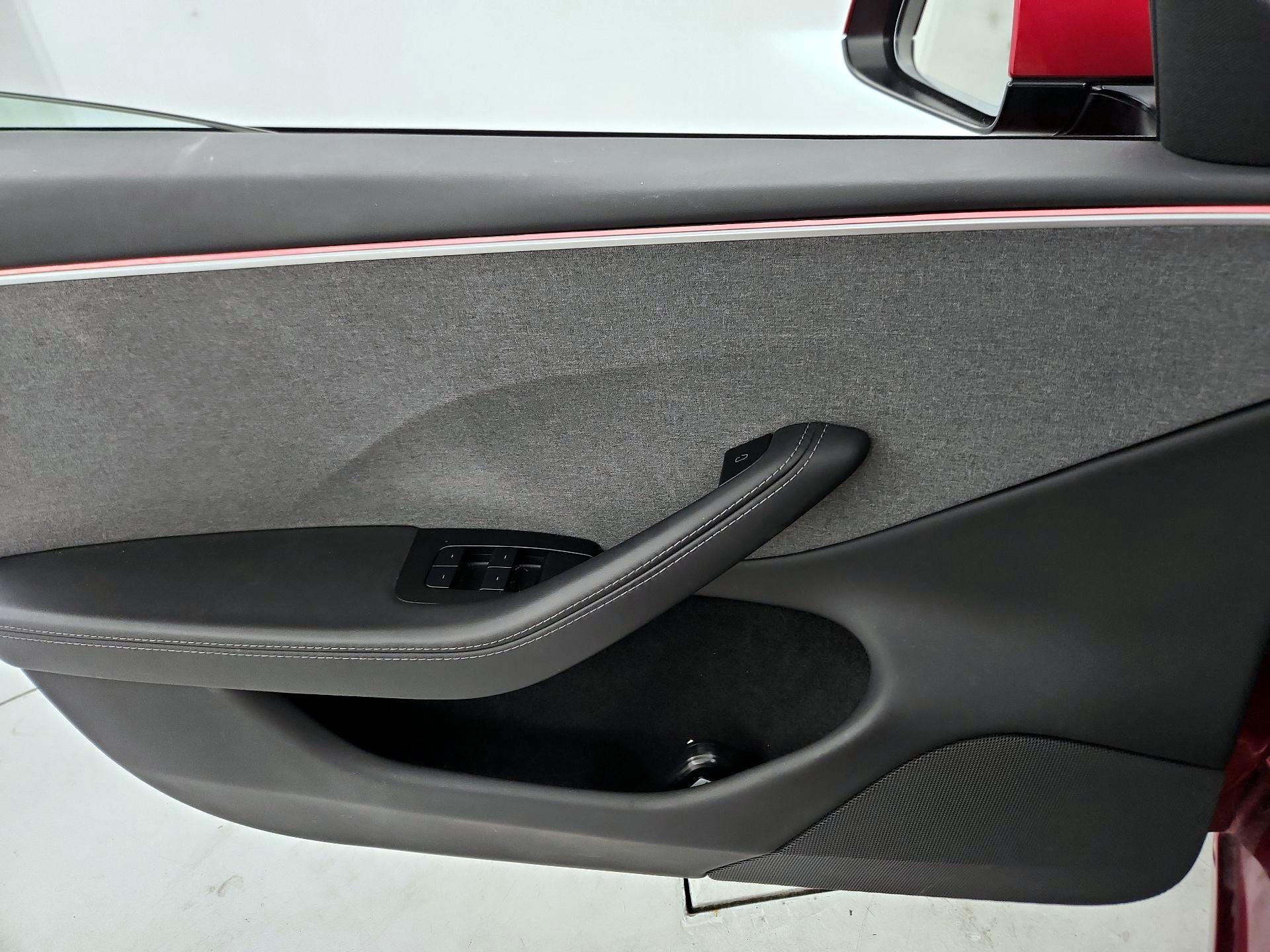 Thumbnail: 2024 Tesla Model 3 - 12