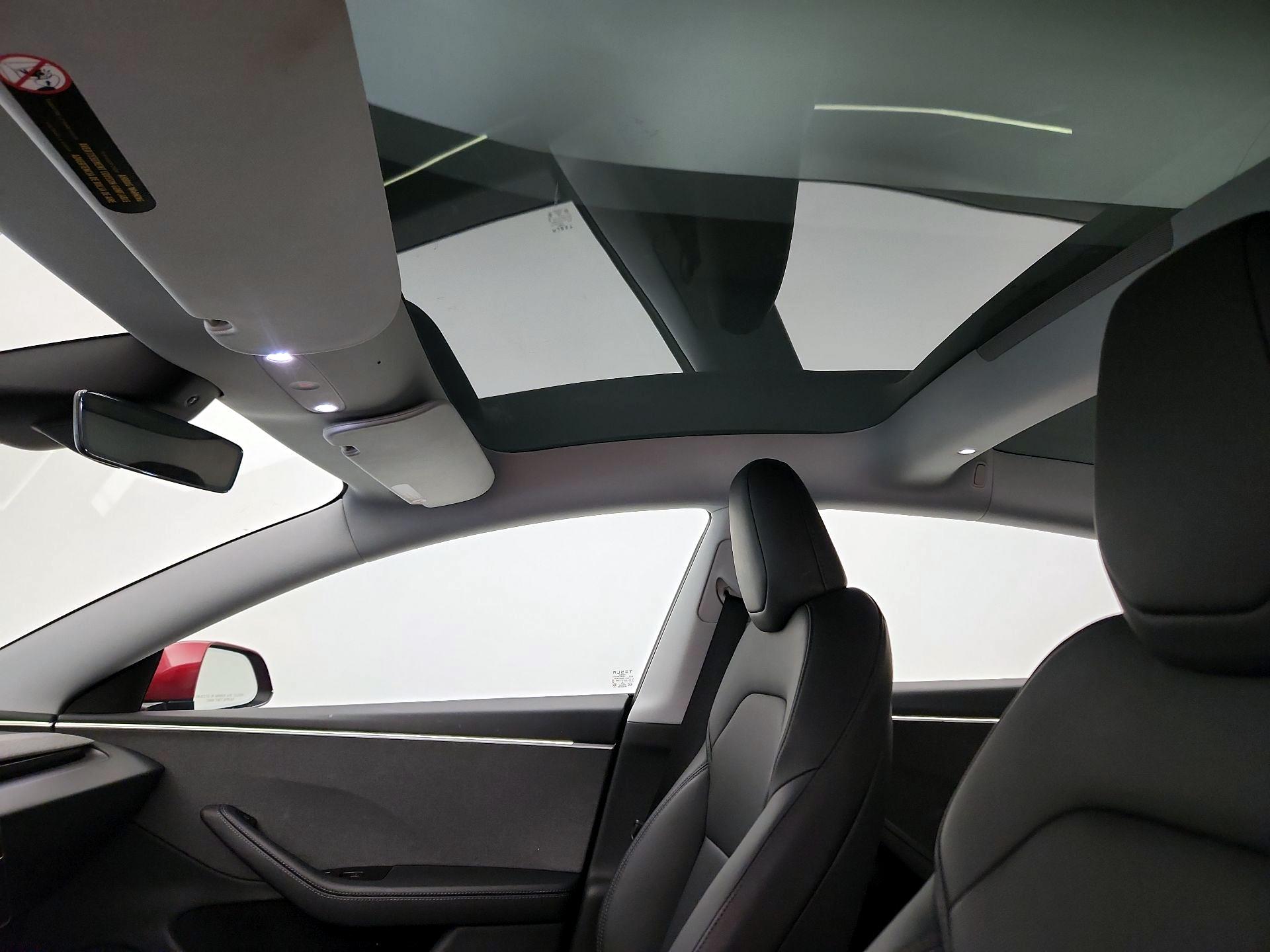 Thumbnail: 2024 Tesla Model 3 - 20