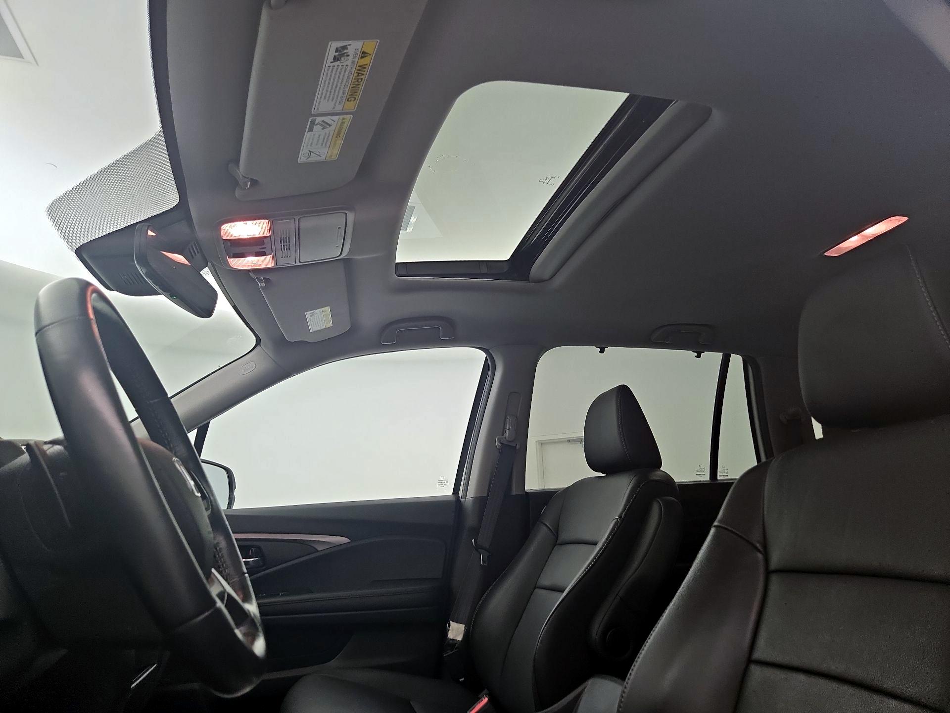 Thumbnail: 2022 Honda Pilot - 19