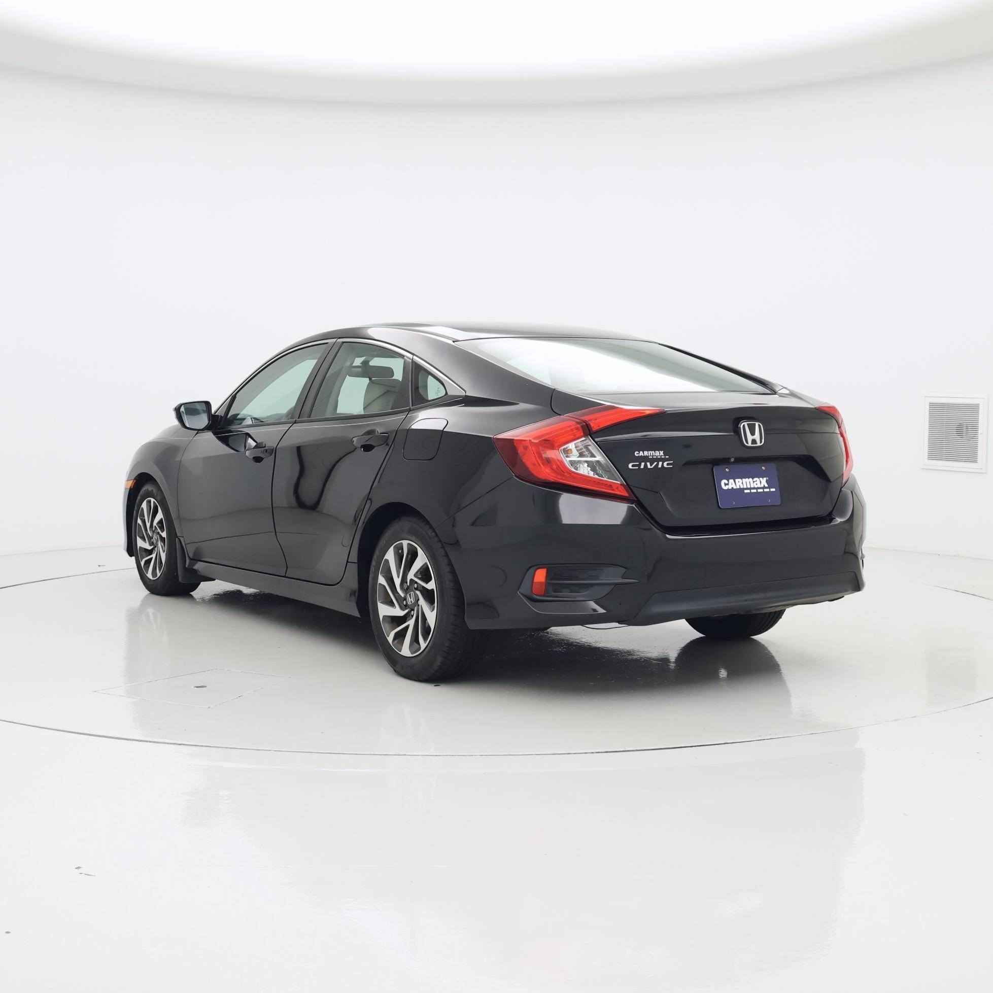 Thumbnail: 2016 Honda Civic - 2
