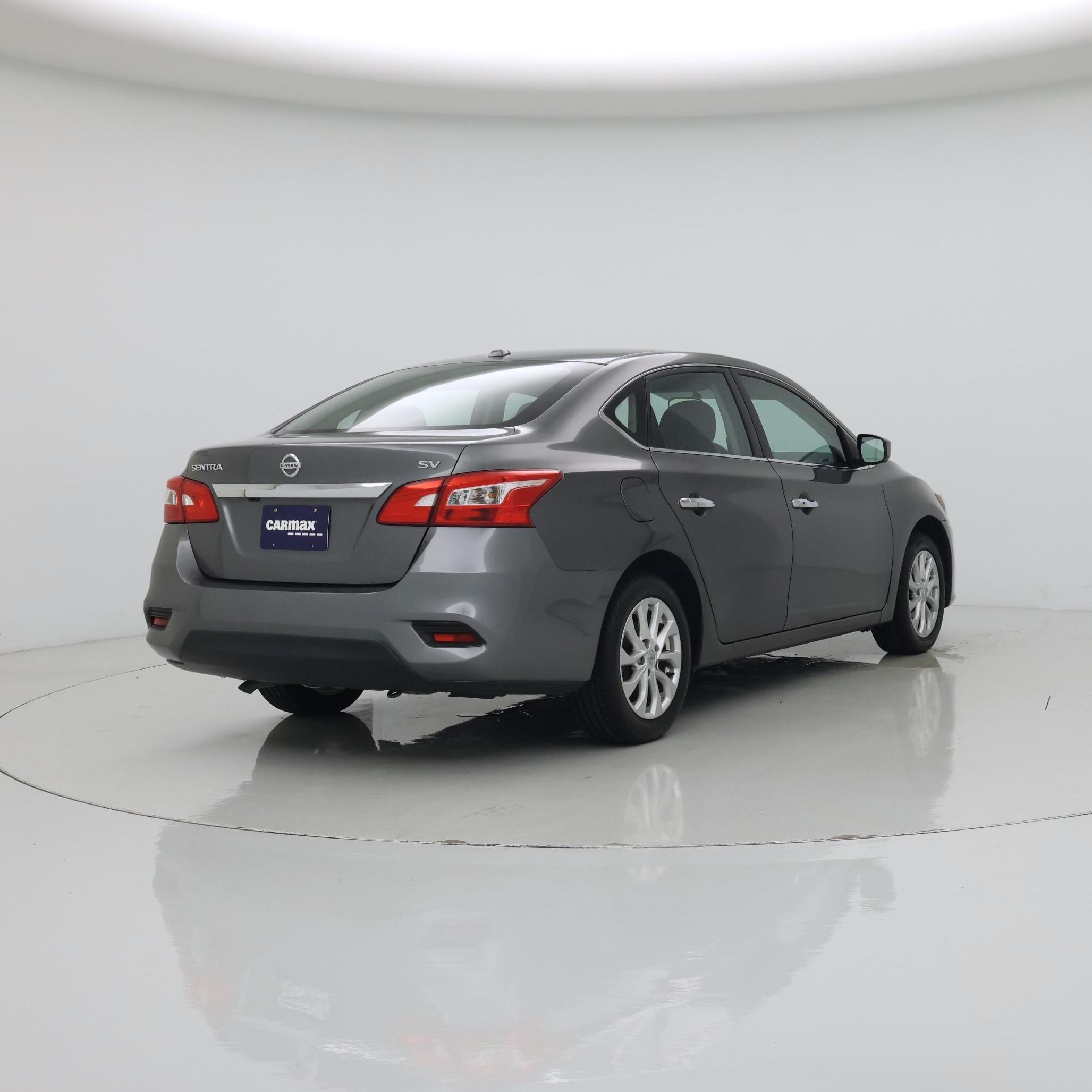 Thumbnail: 2017 Nissan Sentra - 8