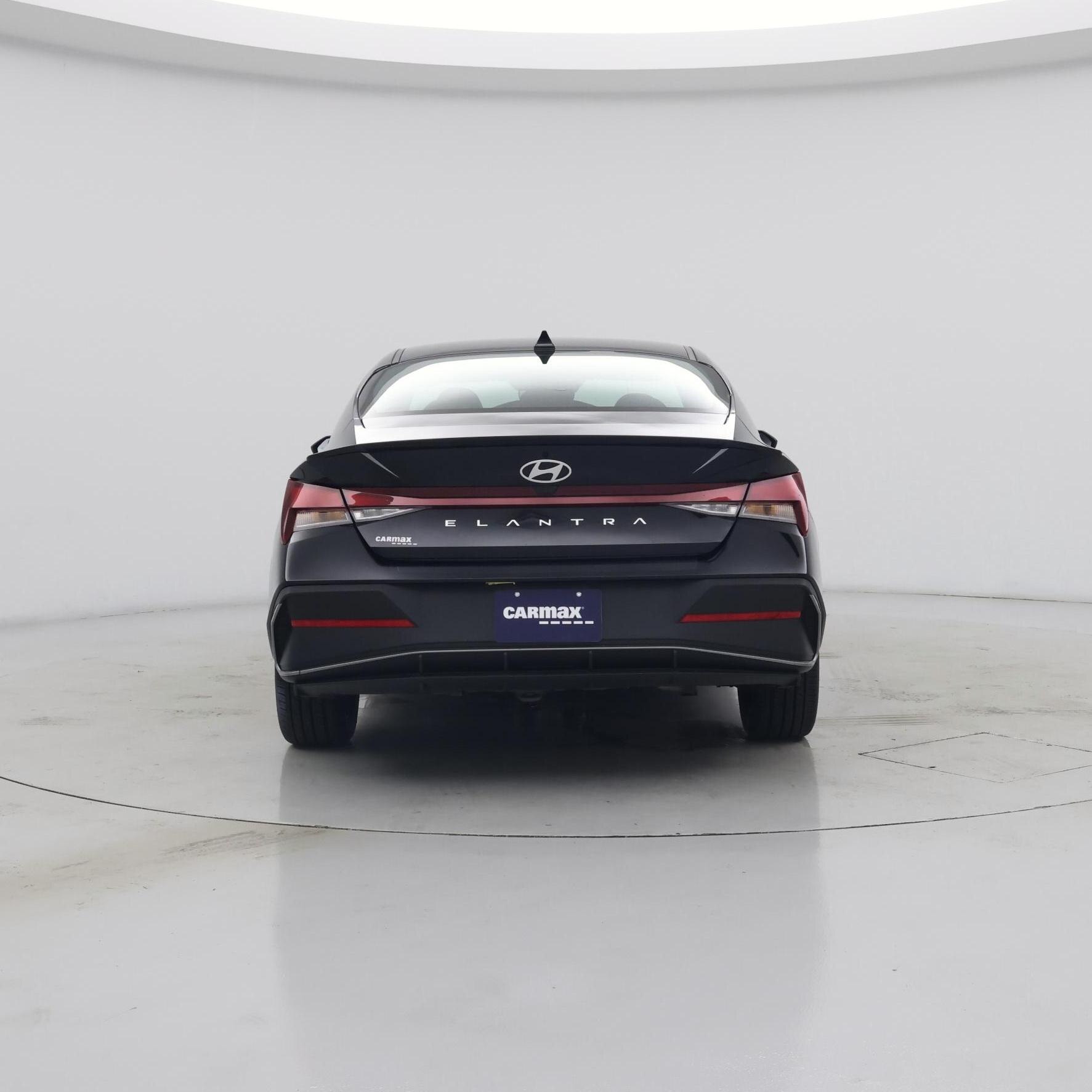 Thumbnail: 2025 Hyundai Elantra - 6