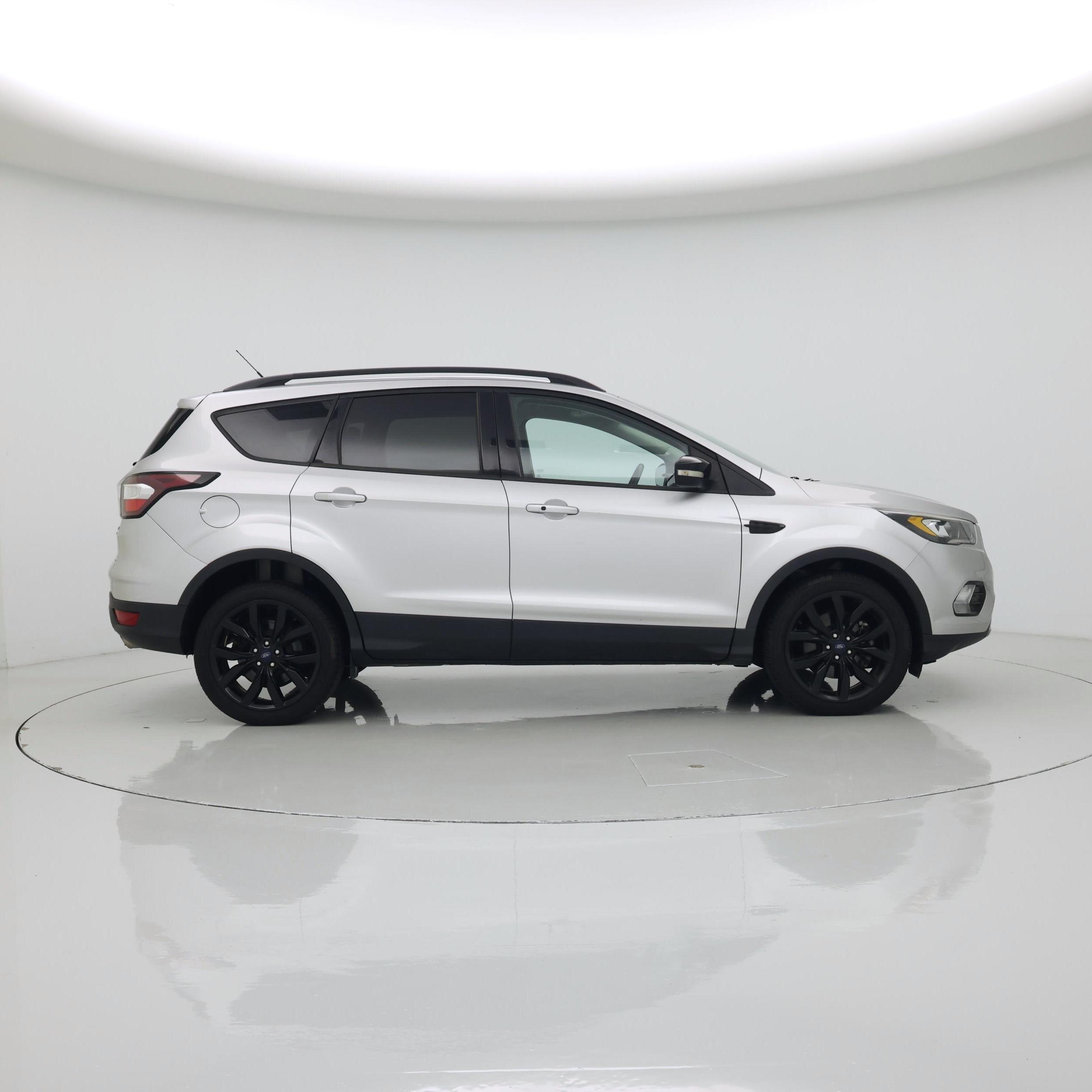 Thumbnail: 2017 Ford Escape - 7