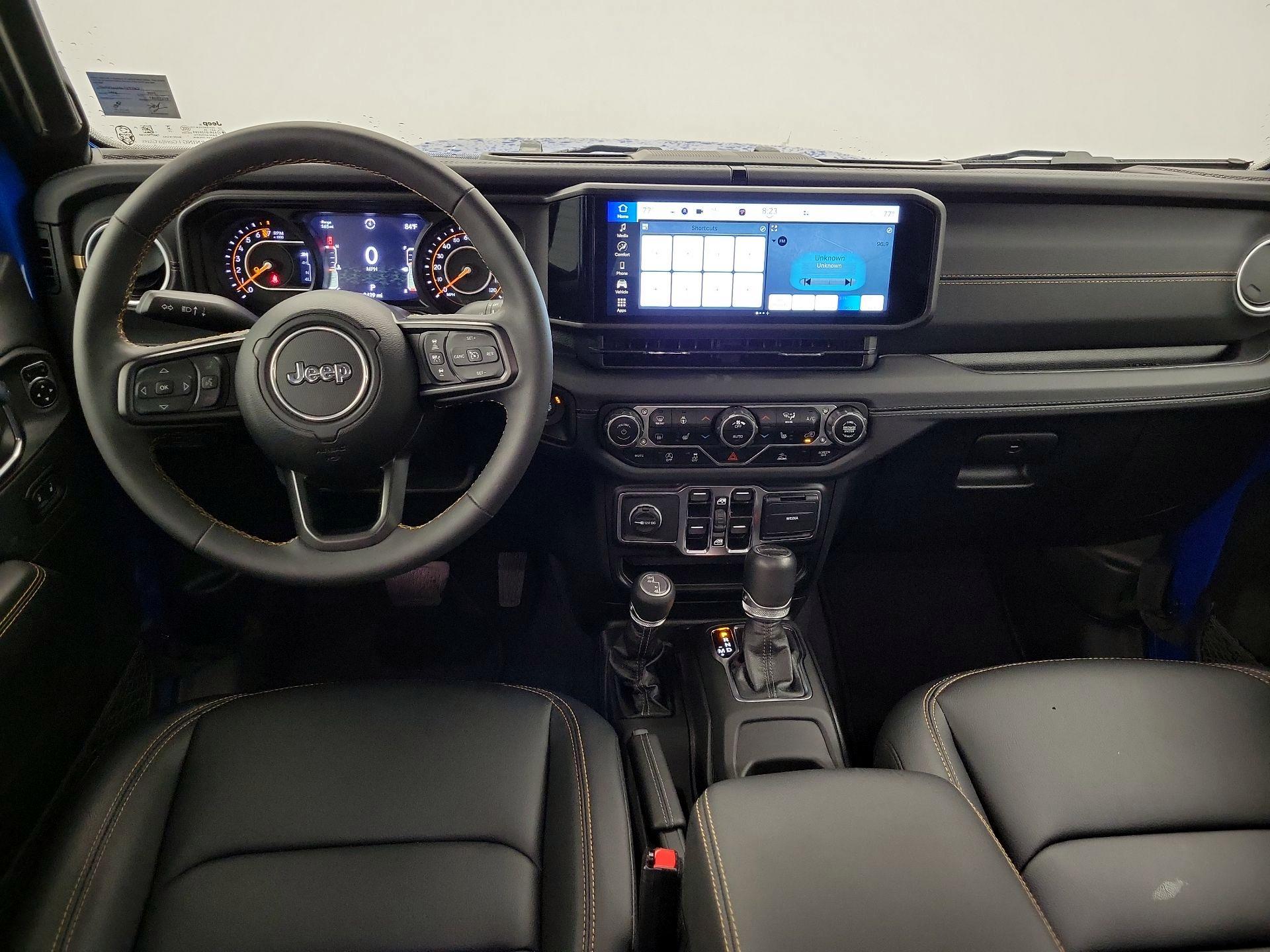 Thumbnail: 2024 Jeep Gladiator - 9
