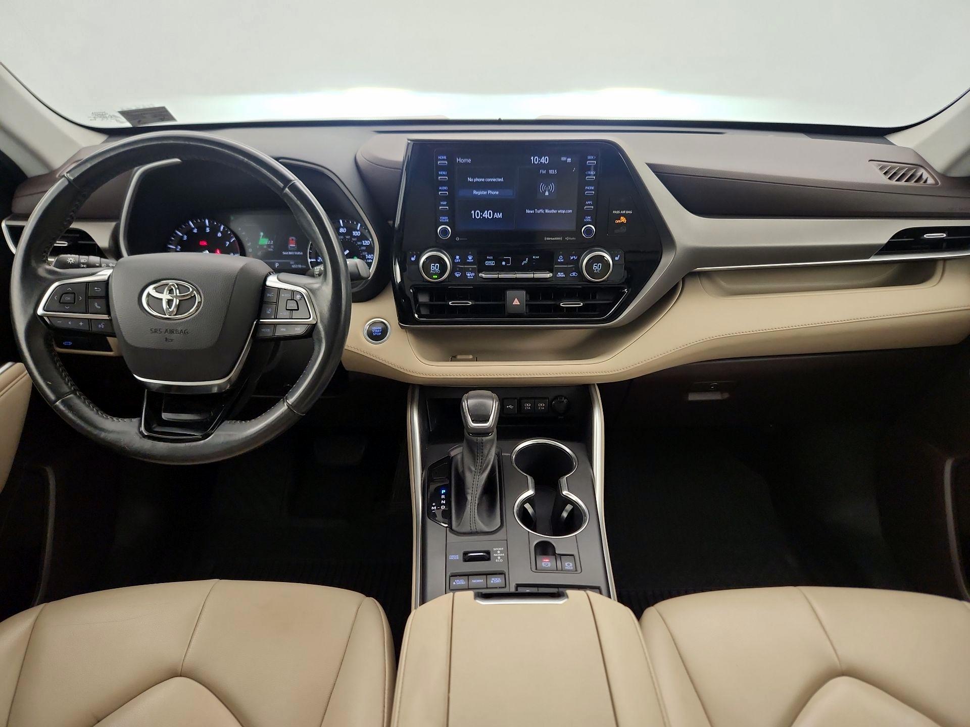 Thumbnail: 2021 Toyota Highlander - 9