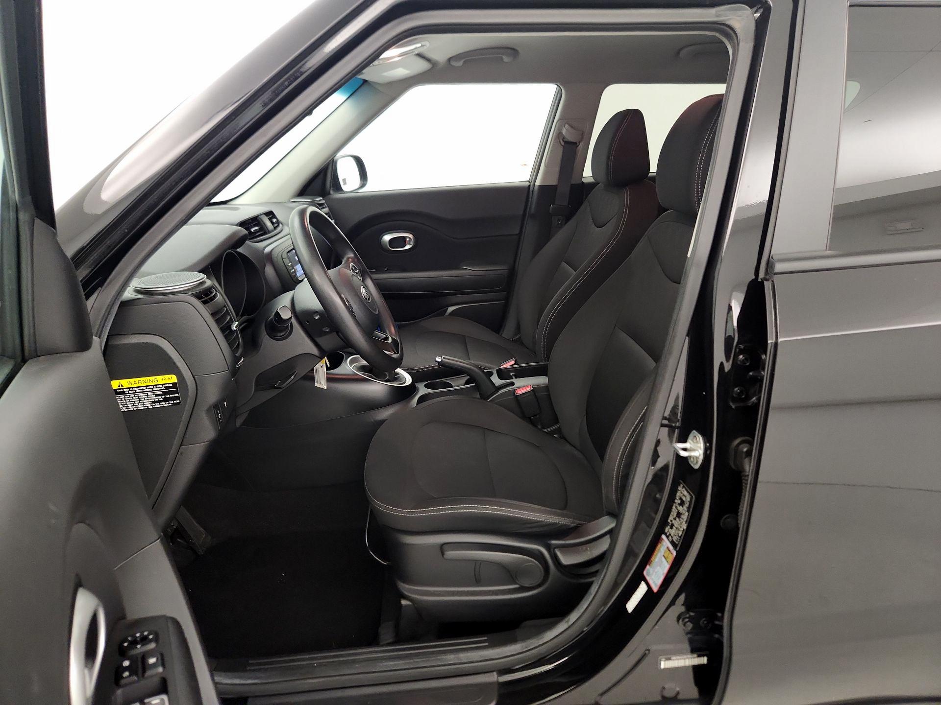 Thumbnail: 2019 Kia Soul - 11