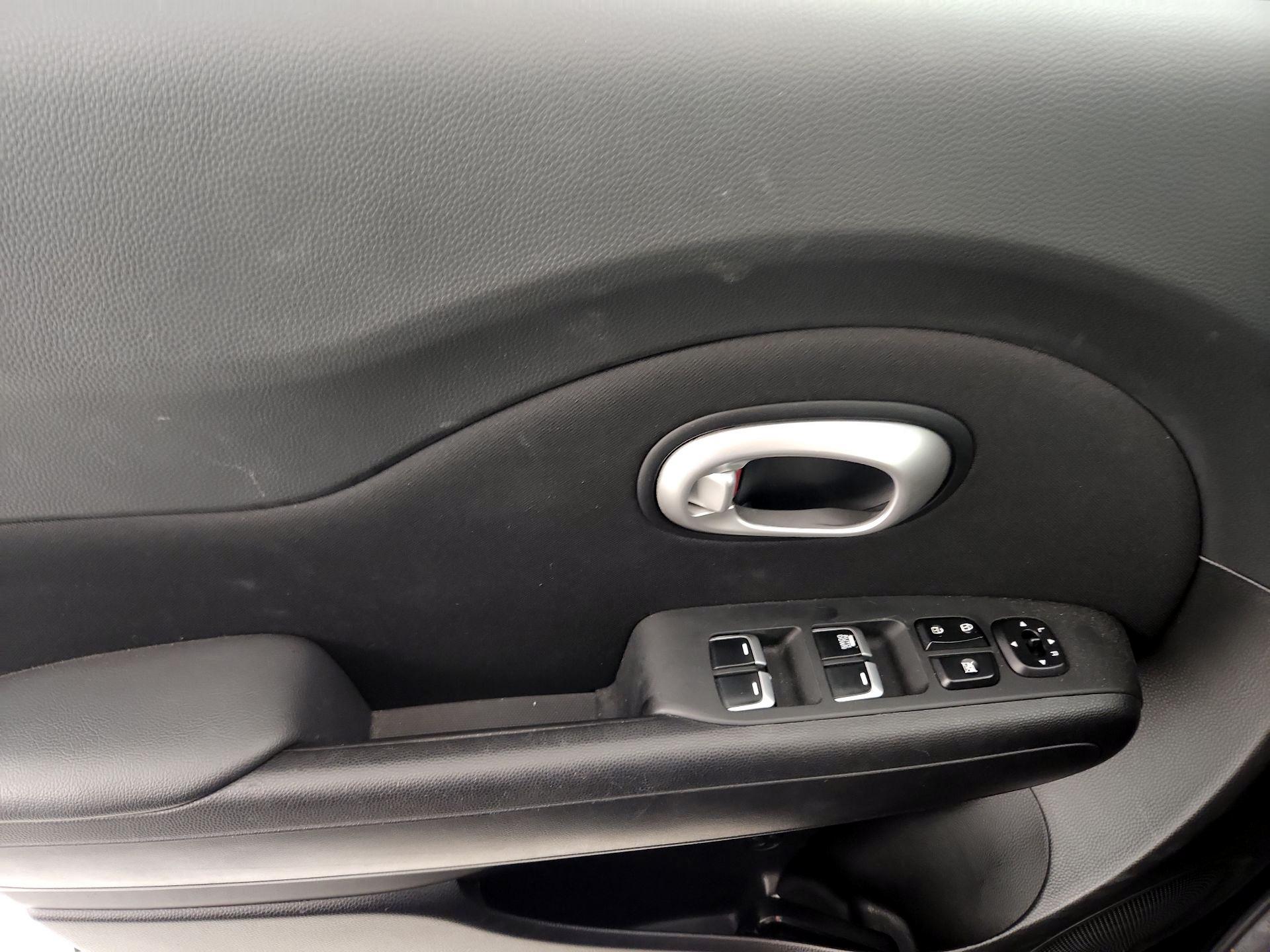 Thumbnail: 2019 Kia Soul - 12