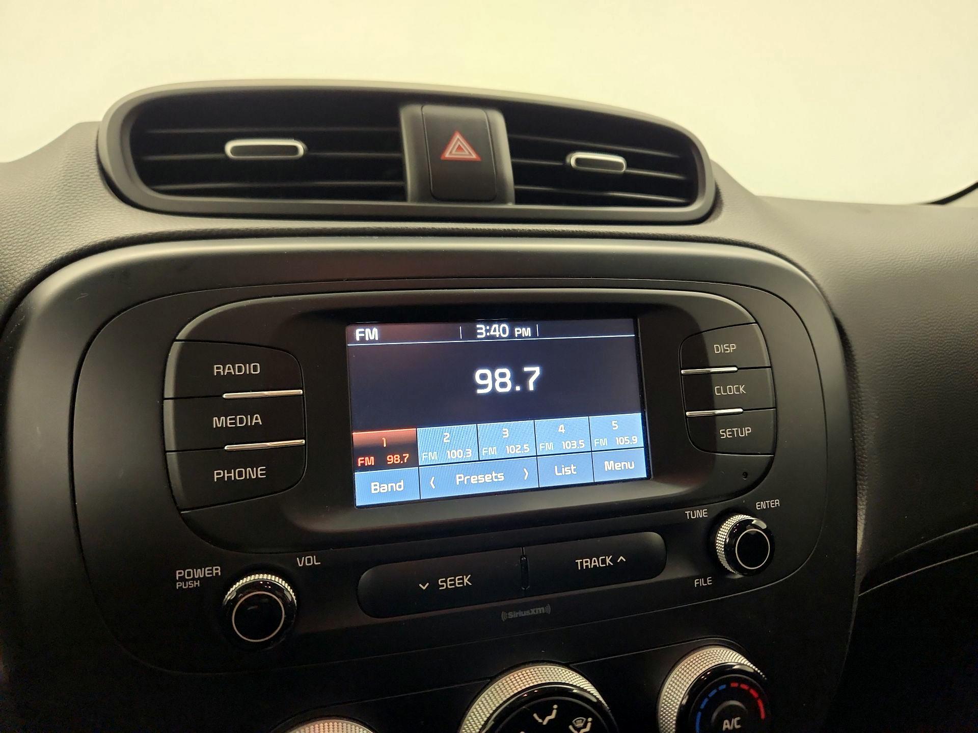 Thumbnail: 2019 Kia Soul - 15