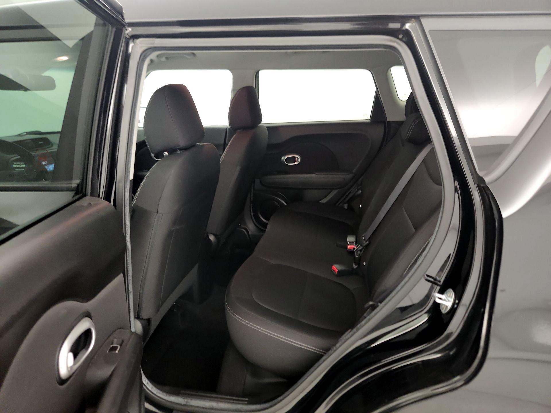 Thumbnail: 2019 Kia Soul - 19