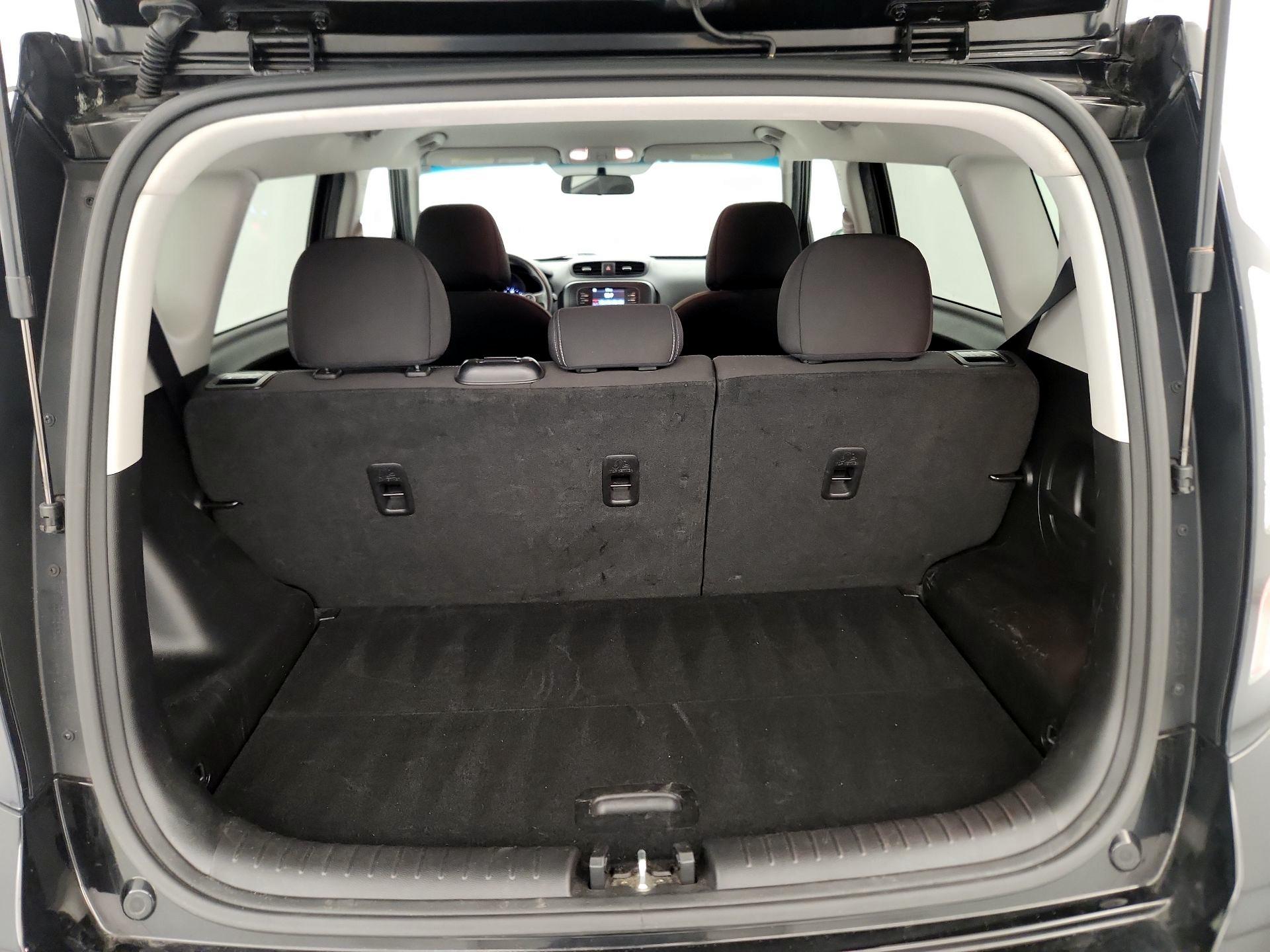 Thumbnail: 2019 Kia Soul - 20