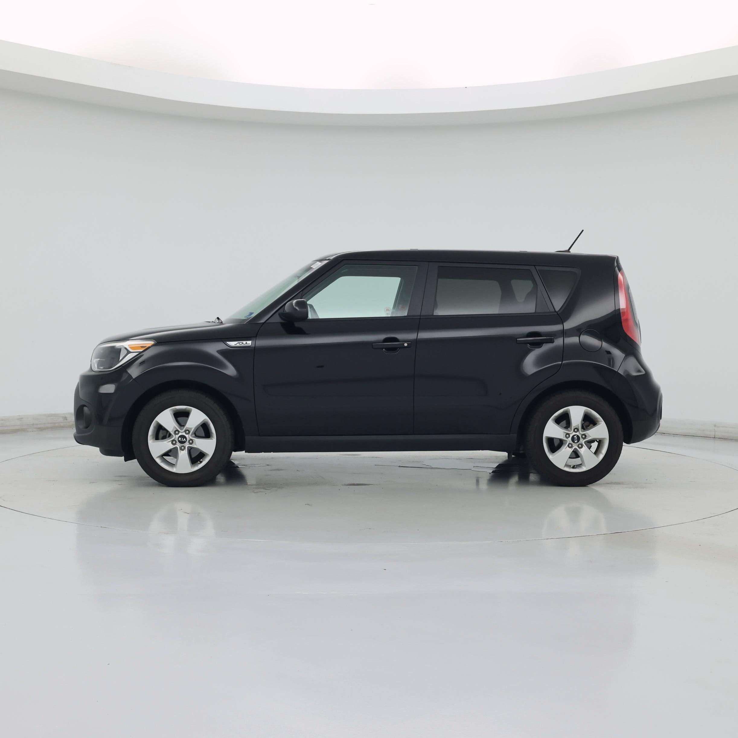 Thumbnail: 2019 Kia Soul - 3