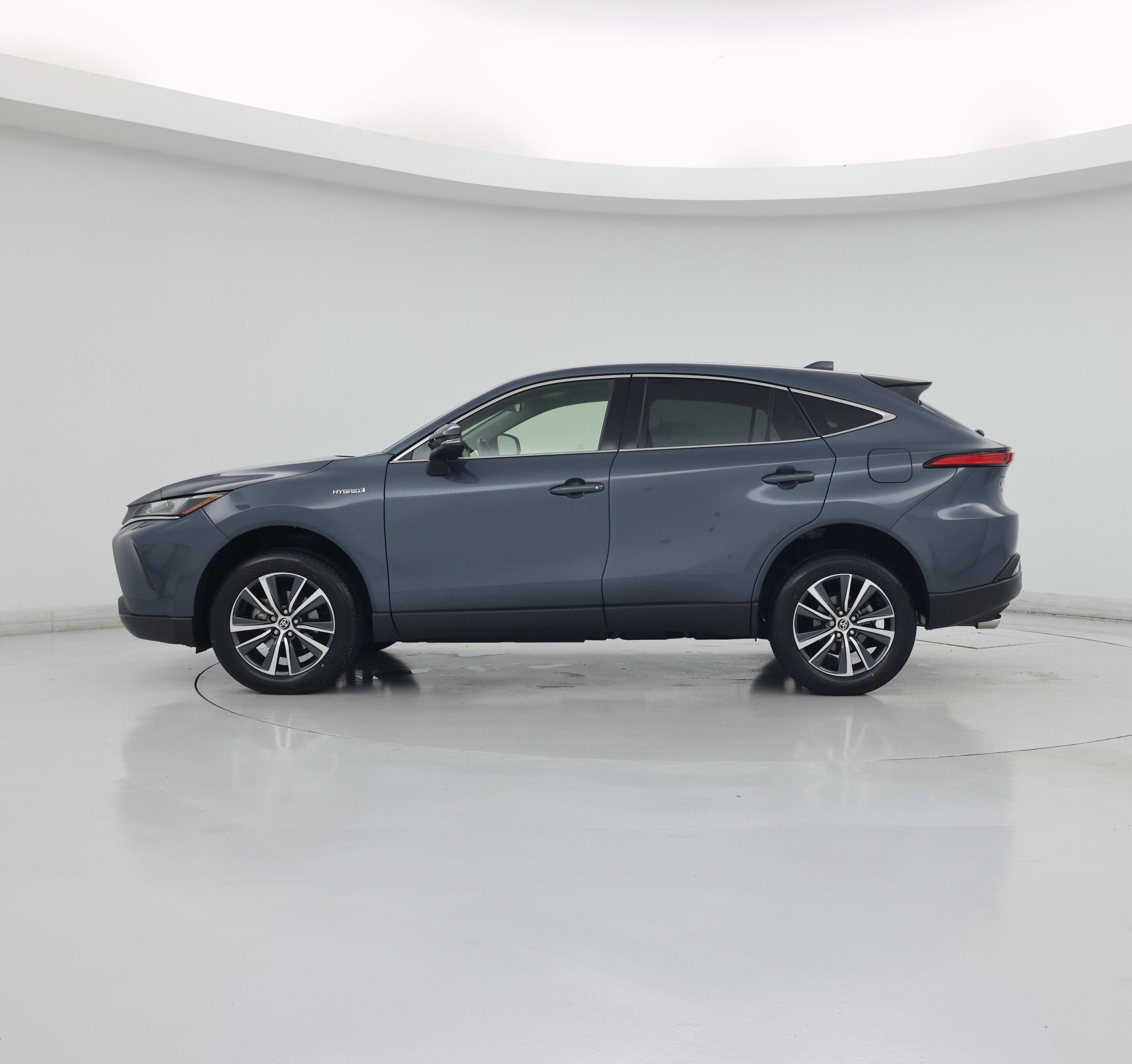 Thumbnail: 2021 Toyota Venza - 3