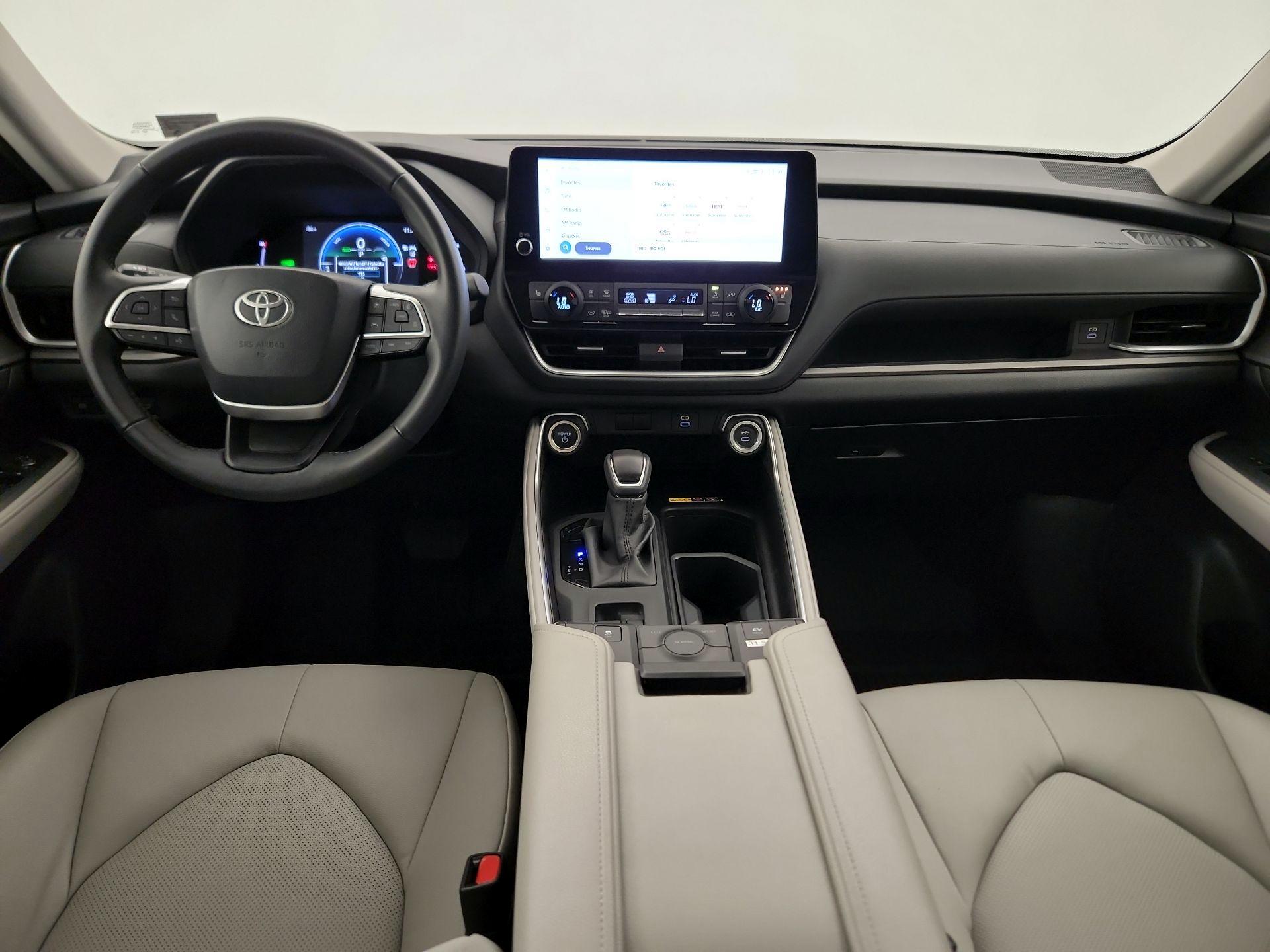 Thumbnail: 2026 Toyota Highlander - 9
