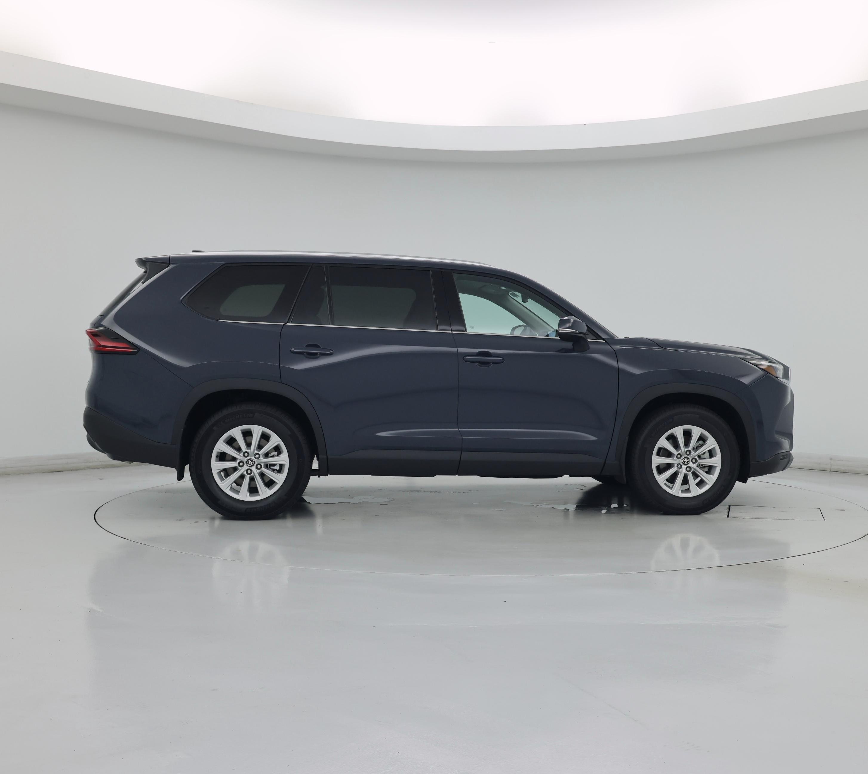 Thumbnail: 2026 Toyota Highlander - 7