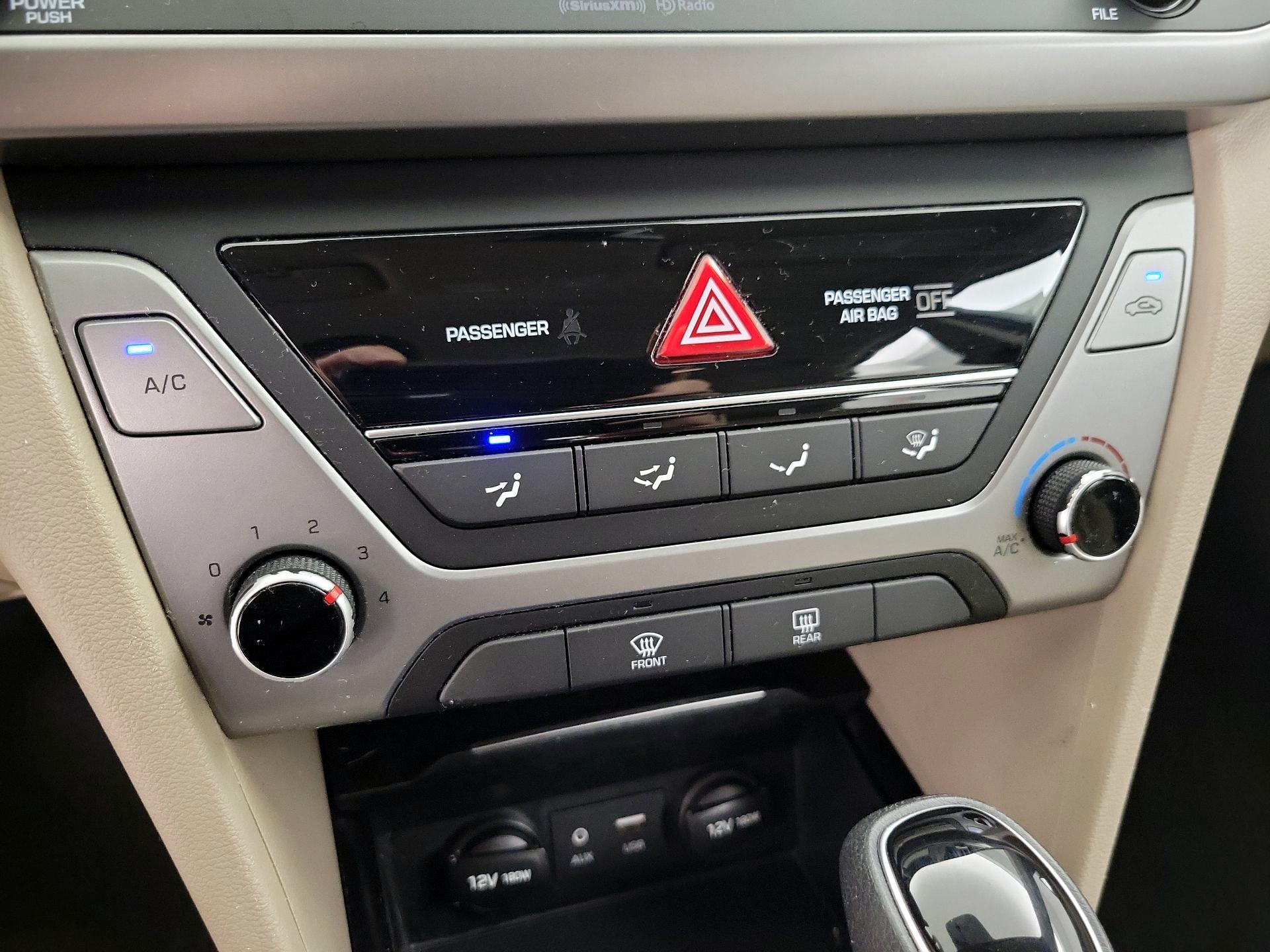 Thumbnail: 2018 Hyundai Elantra - 16