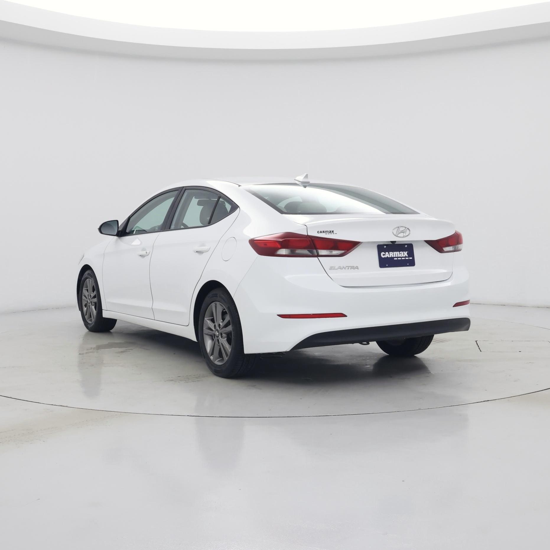 Thumbnail: 2018 Hyundai Elantra - 2