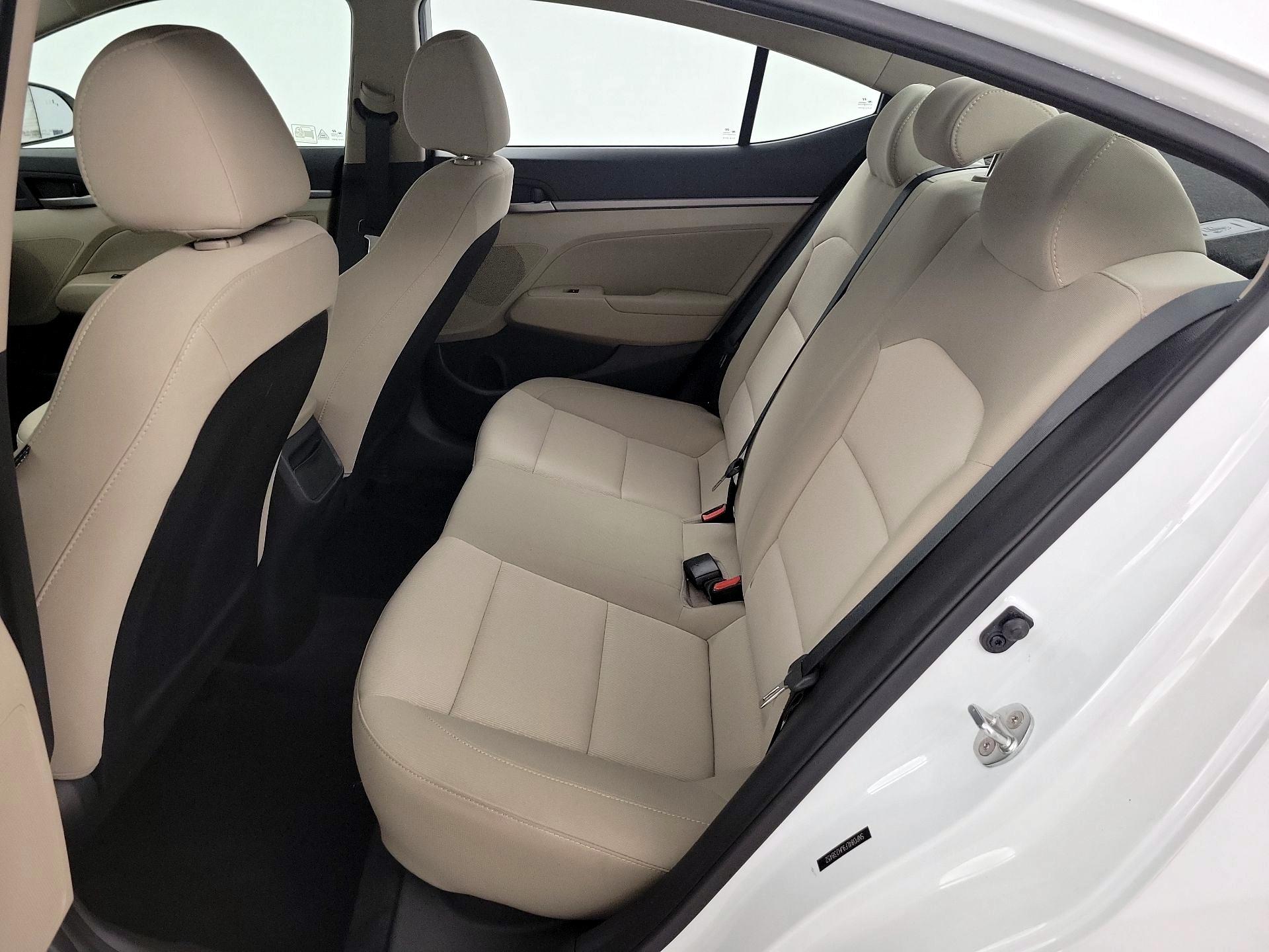 Thumbnail: 2018 Hyundai Elantra - 19