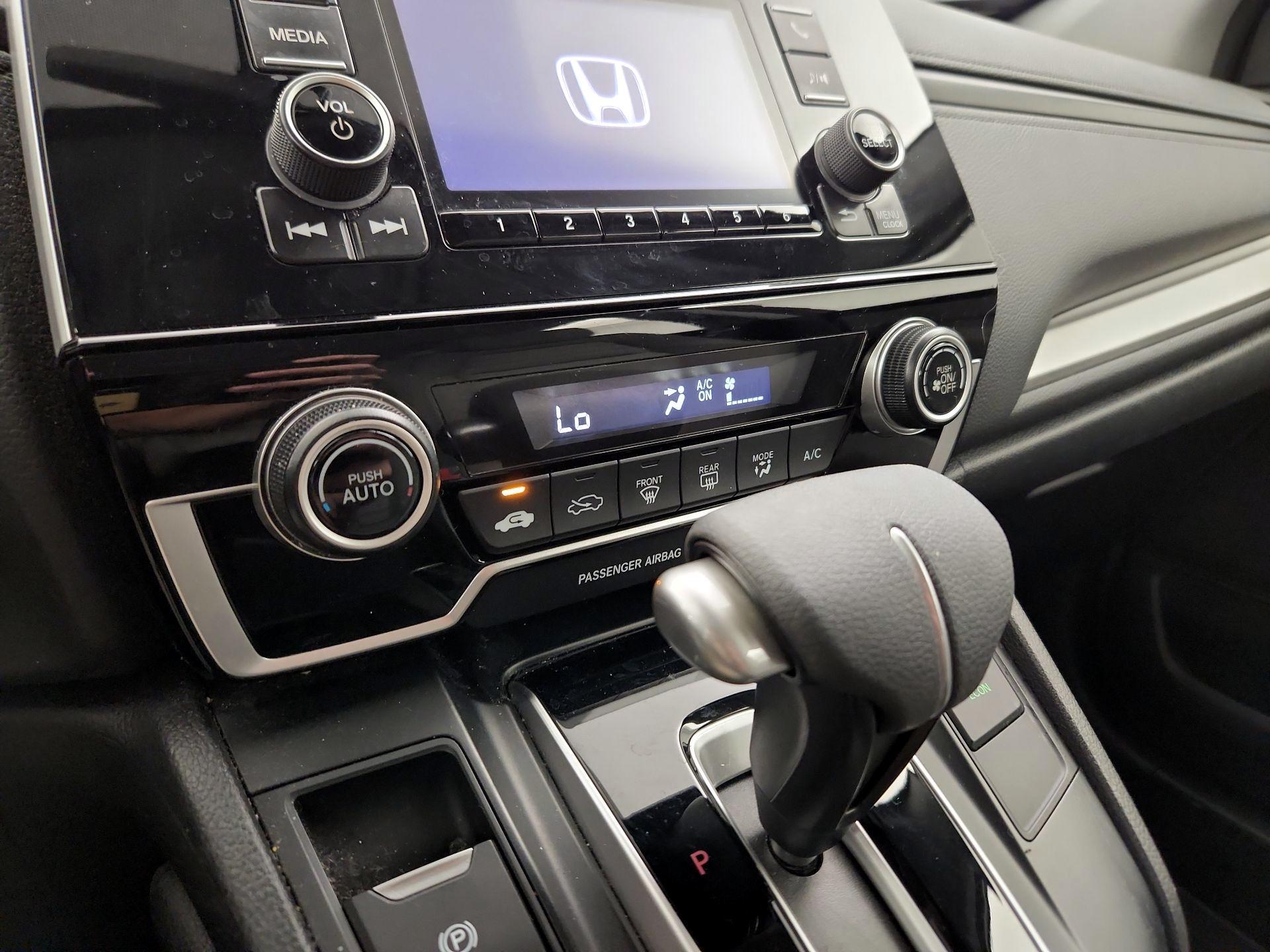 Thumbnail: 2019 Honda CR-V - 16