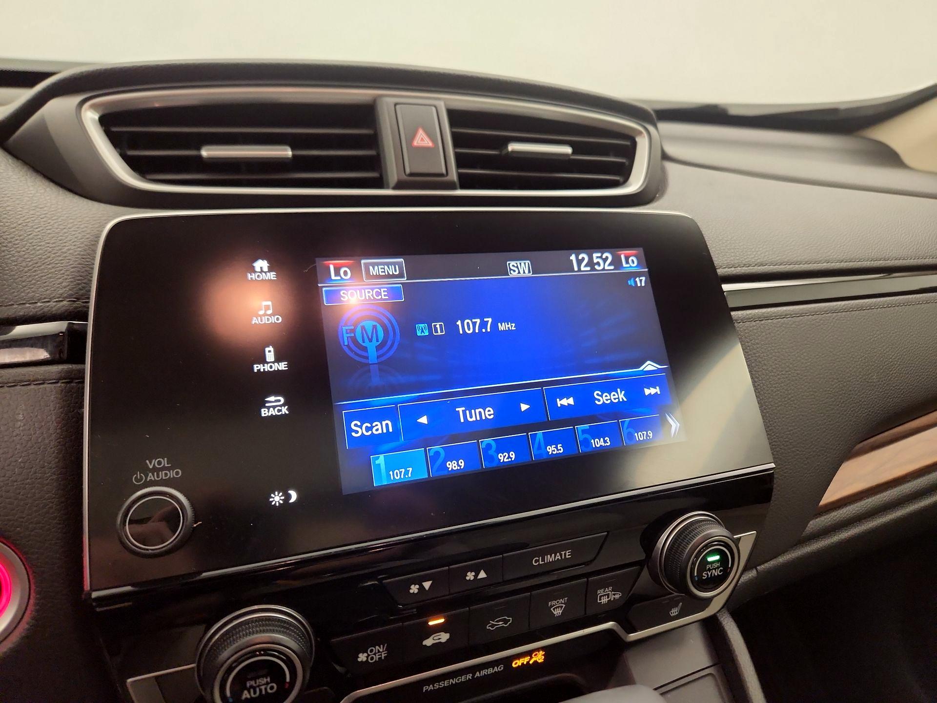 Thumbnail: 2017 Honda CR-V - 15