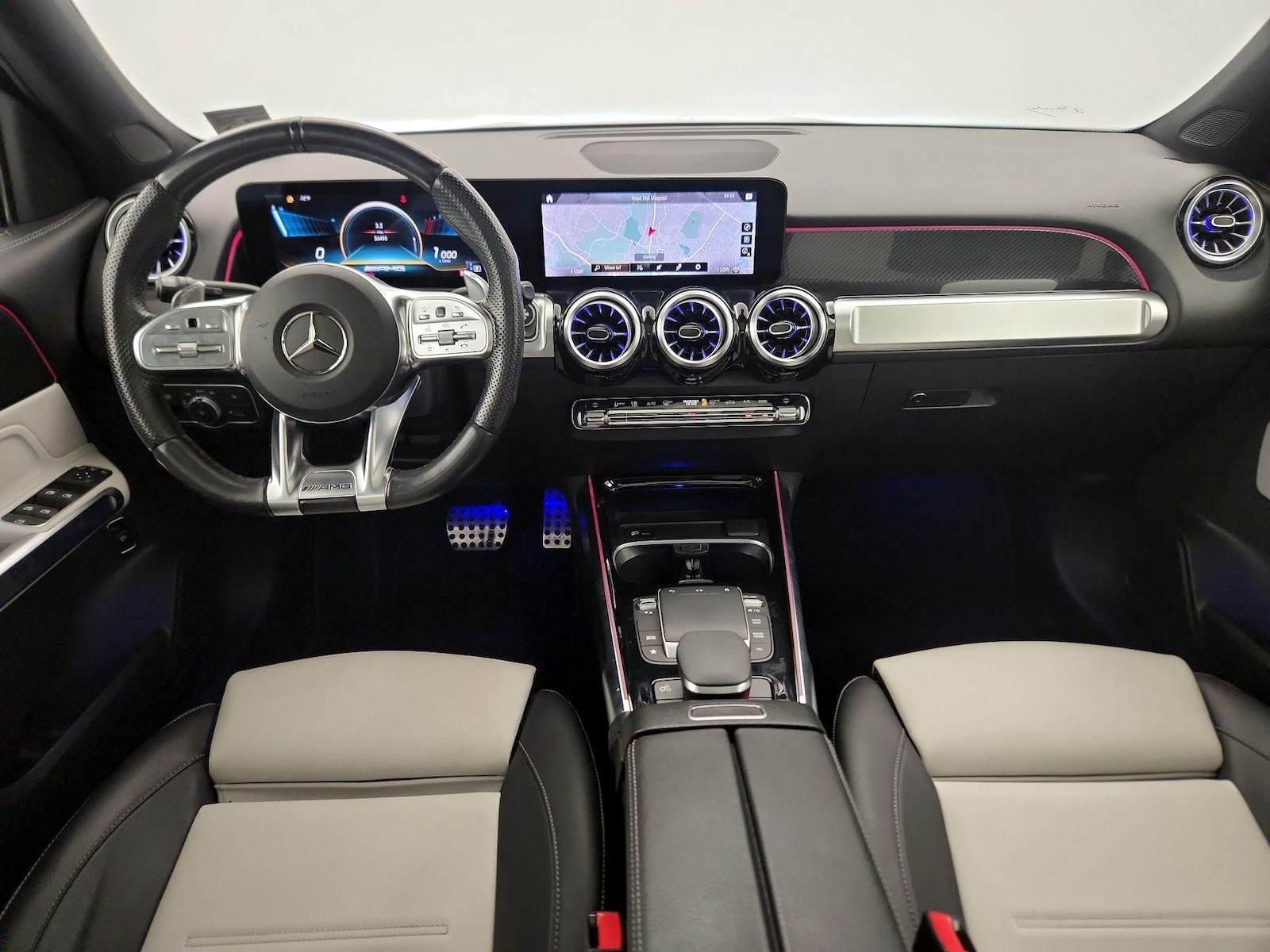 2022 Mercedes-Benz GLB AMG GLB35 - Photo 10