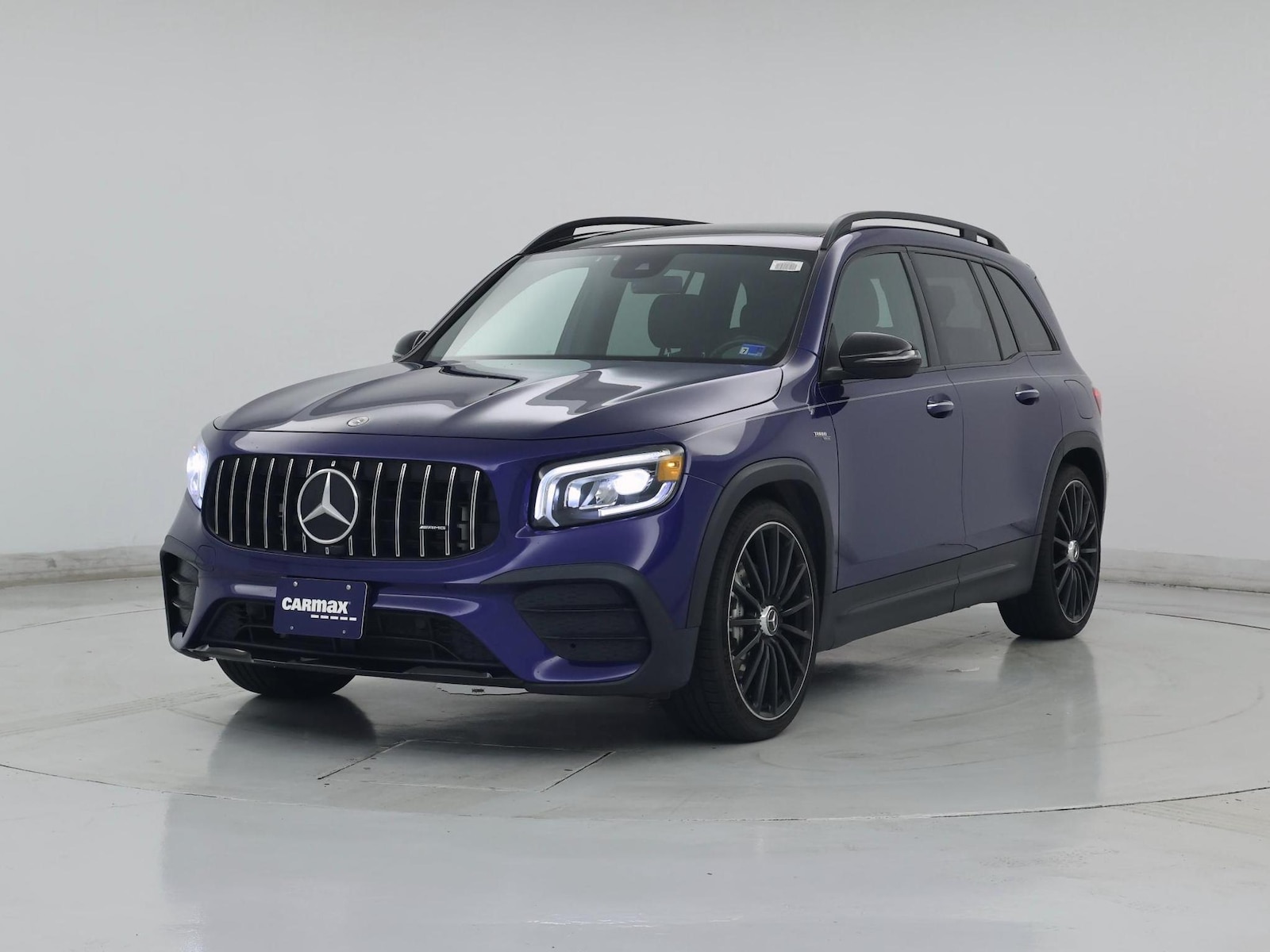 2022 Mercedes-Benz GLB AMG GLB35 - Photo 5
