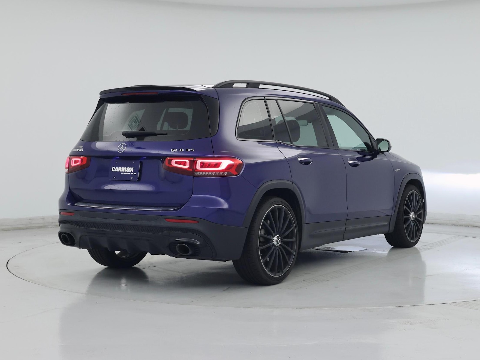 2022 Mercedes-Benz GLB AMG GLB35 - Photo 9