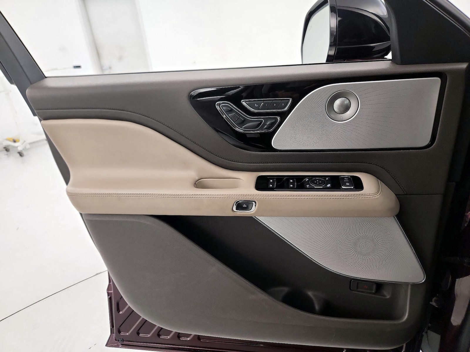 2020 Lincoln Aviator Reserve - Photo 13