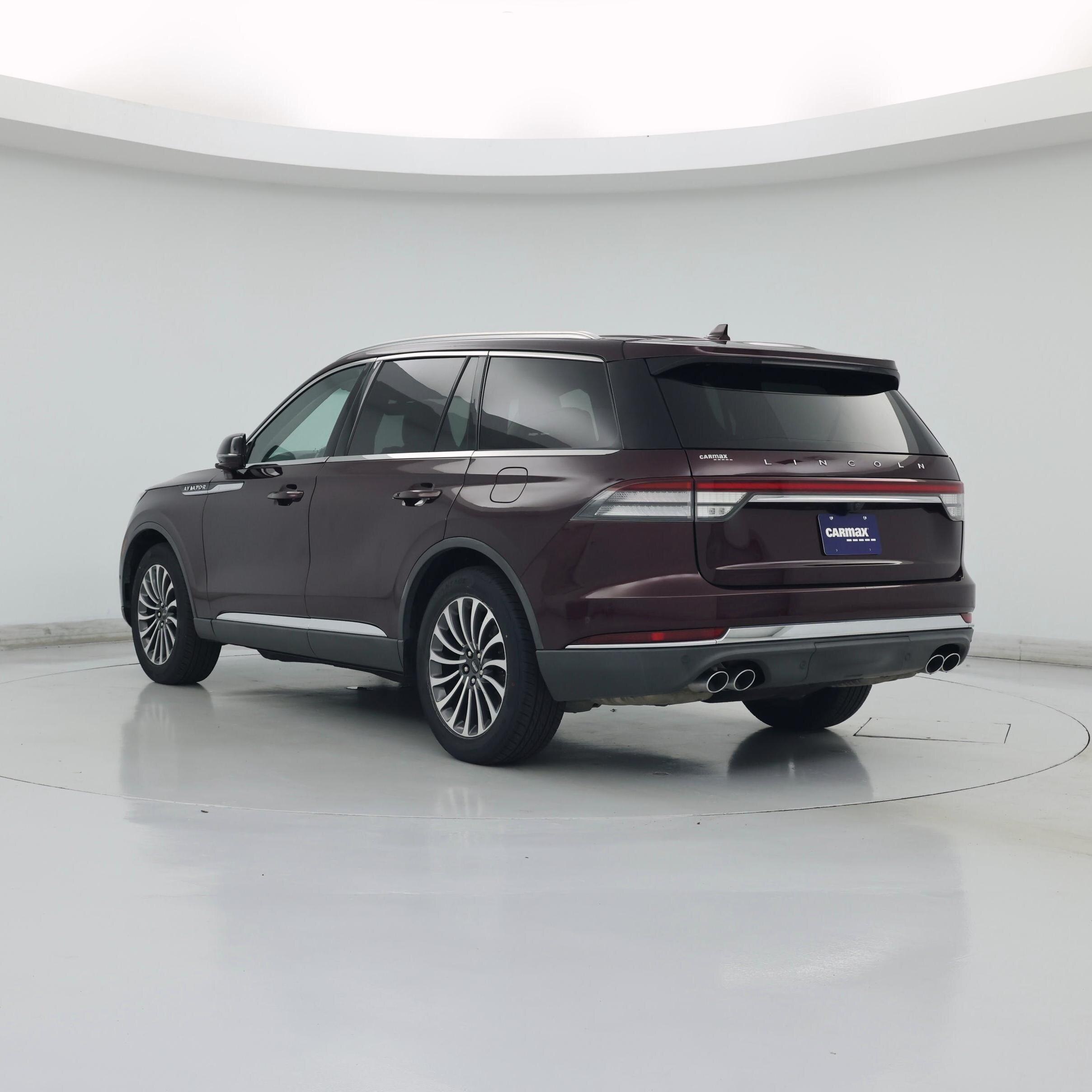 Thumbnail: 2020 Lincoln Aviator - 2