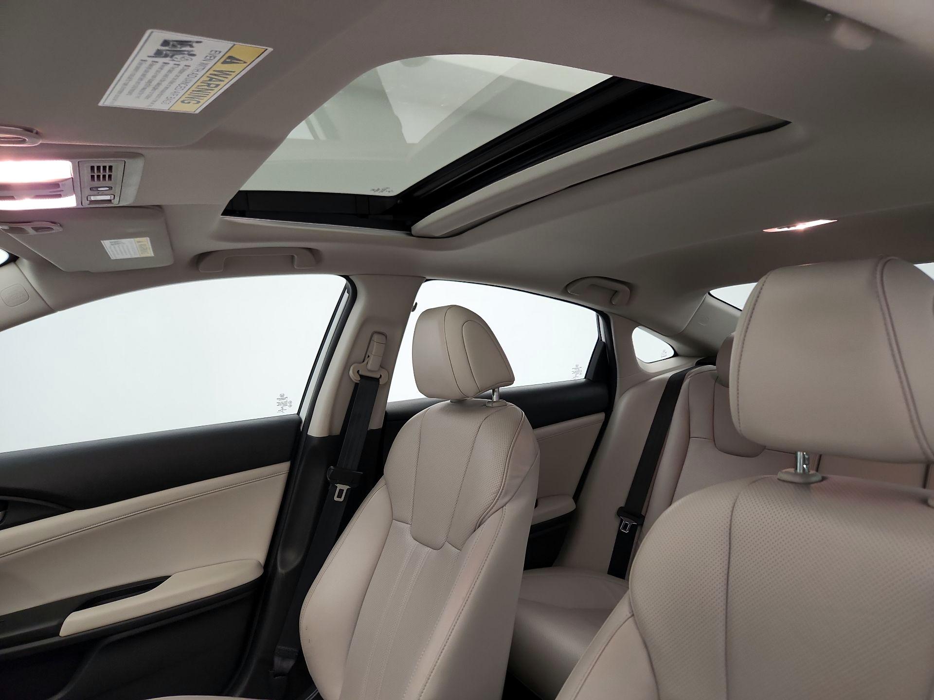 Thumbnail: 2021 Honda Insight - 20