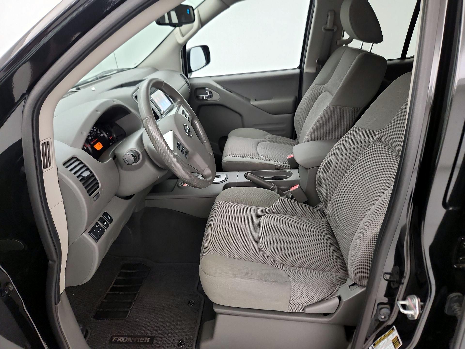 Thumbnail: 2021 Nissan Frontier - 11