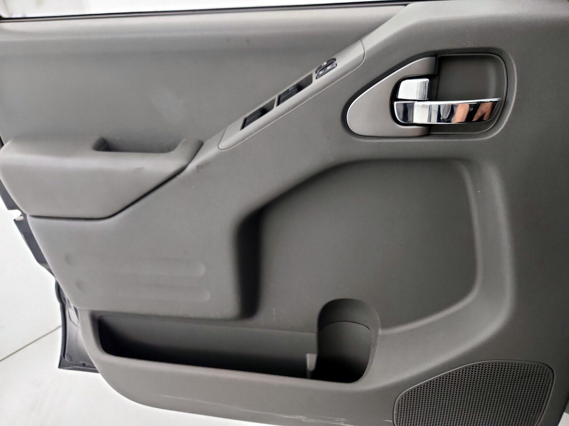 Thumbnail: 2021 Nissan Frontier - 12