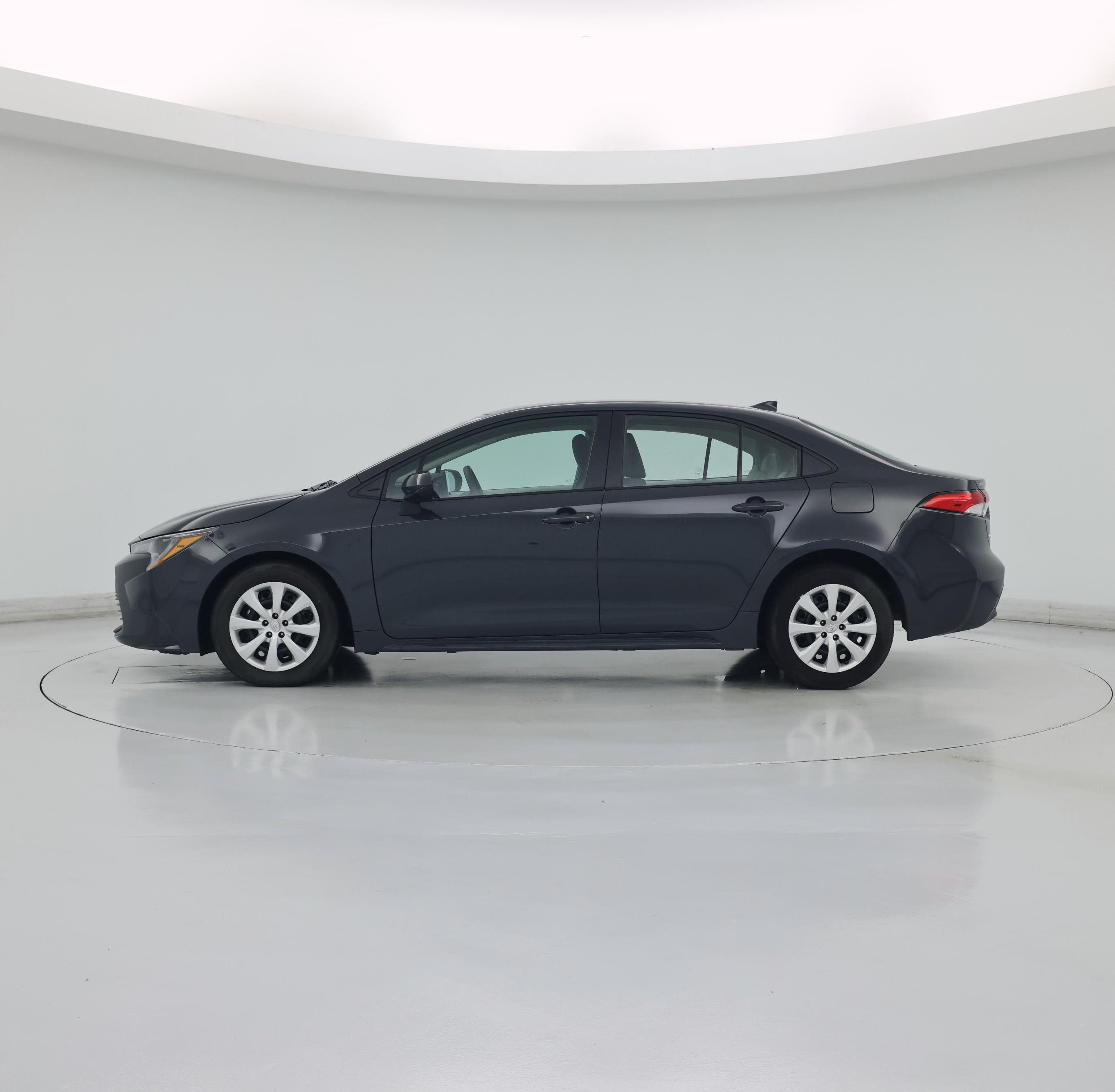 Thumbnail: 2024 Toyota Corolla - 3