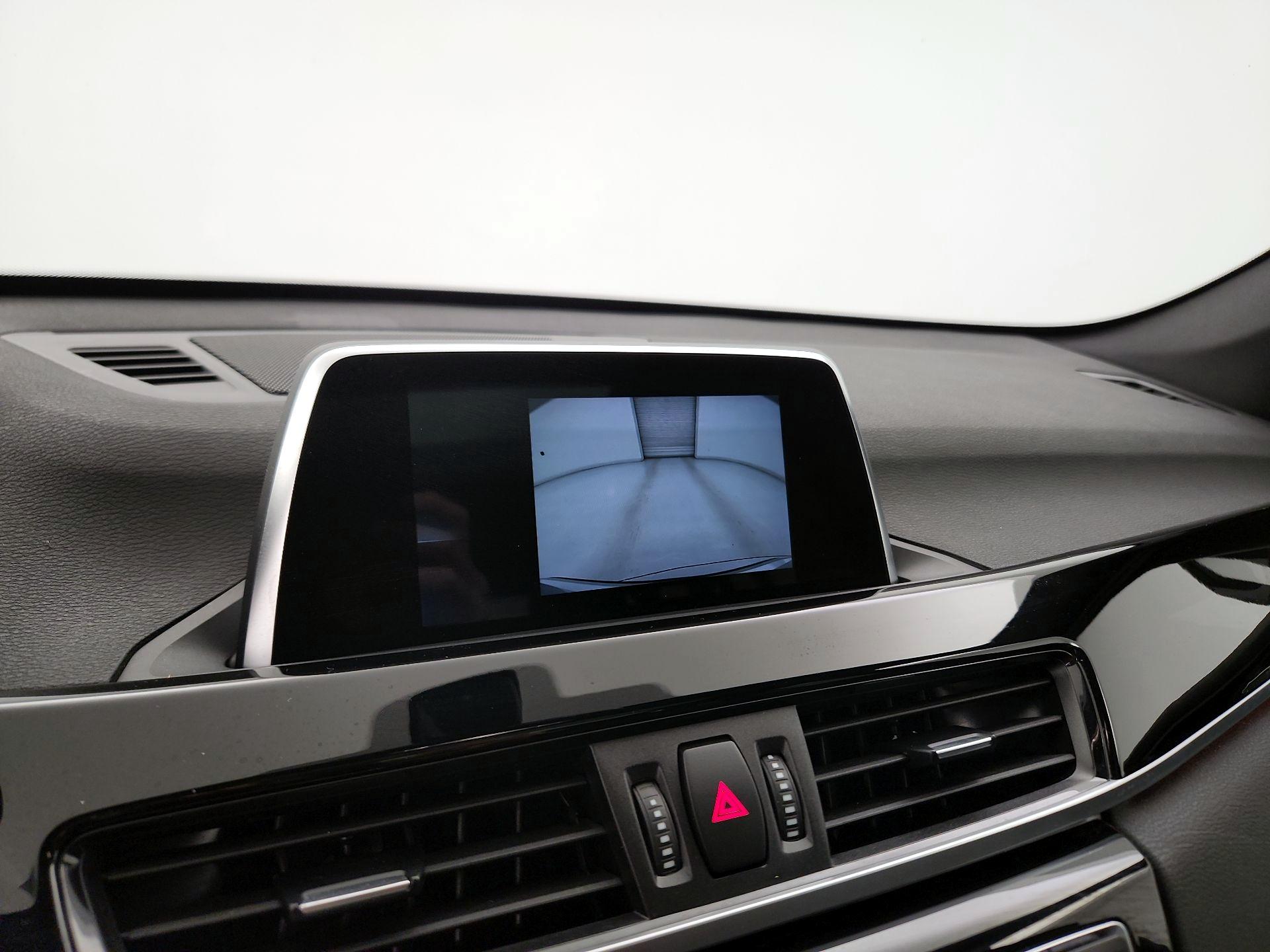 Thumbnail: 2018 BMW X1 - 15