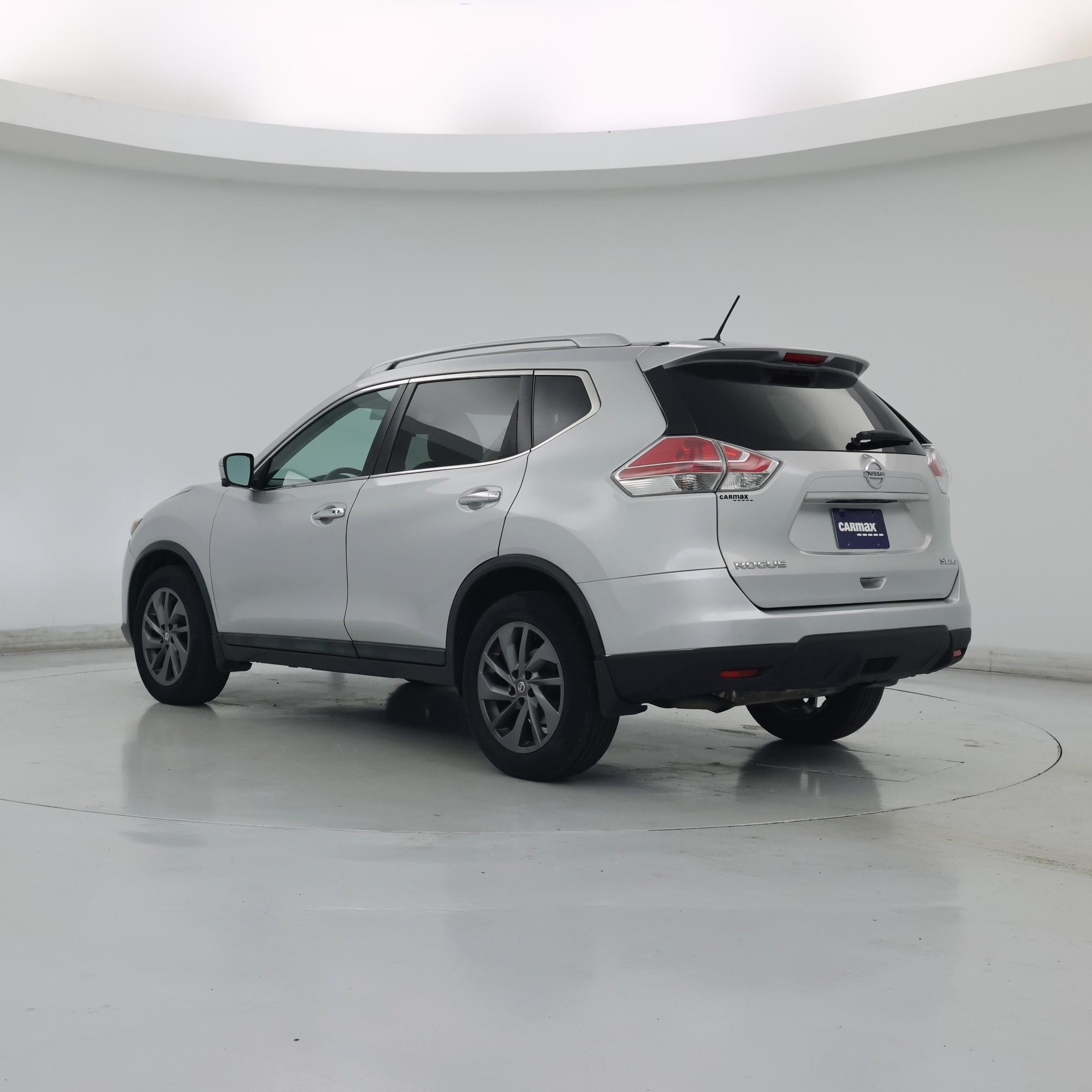 Thumbnail: 2016 Nissan Rogue - 2