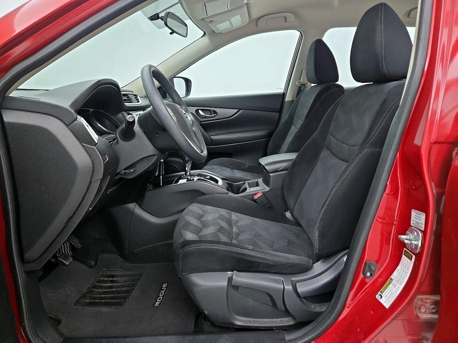 2014 Nissan Rogue S - Photo 12