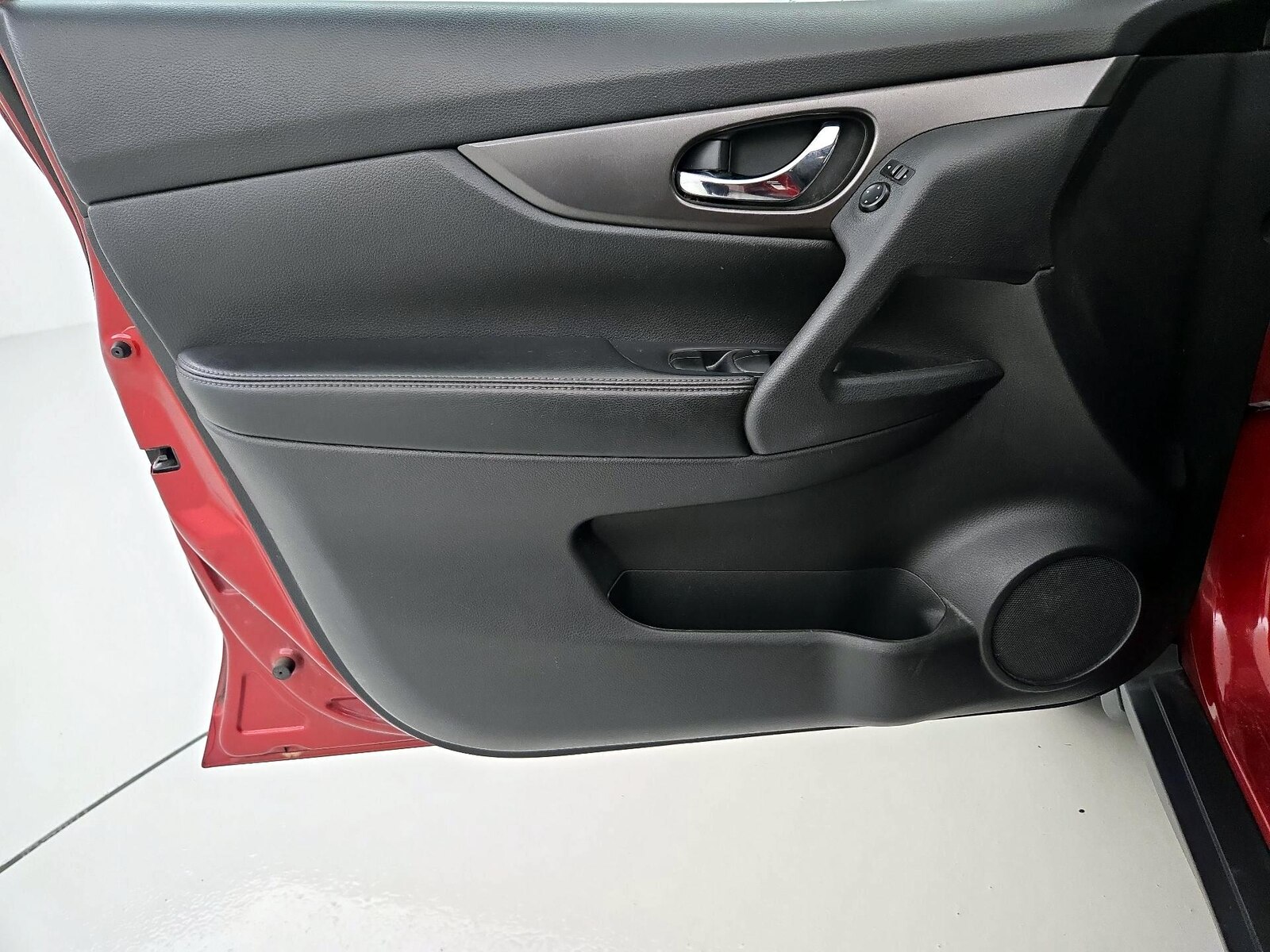 2014 Nissan Rogue S - Photo 13