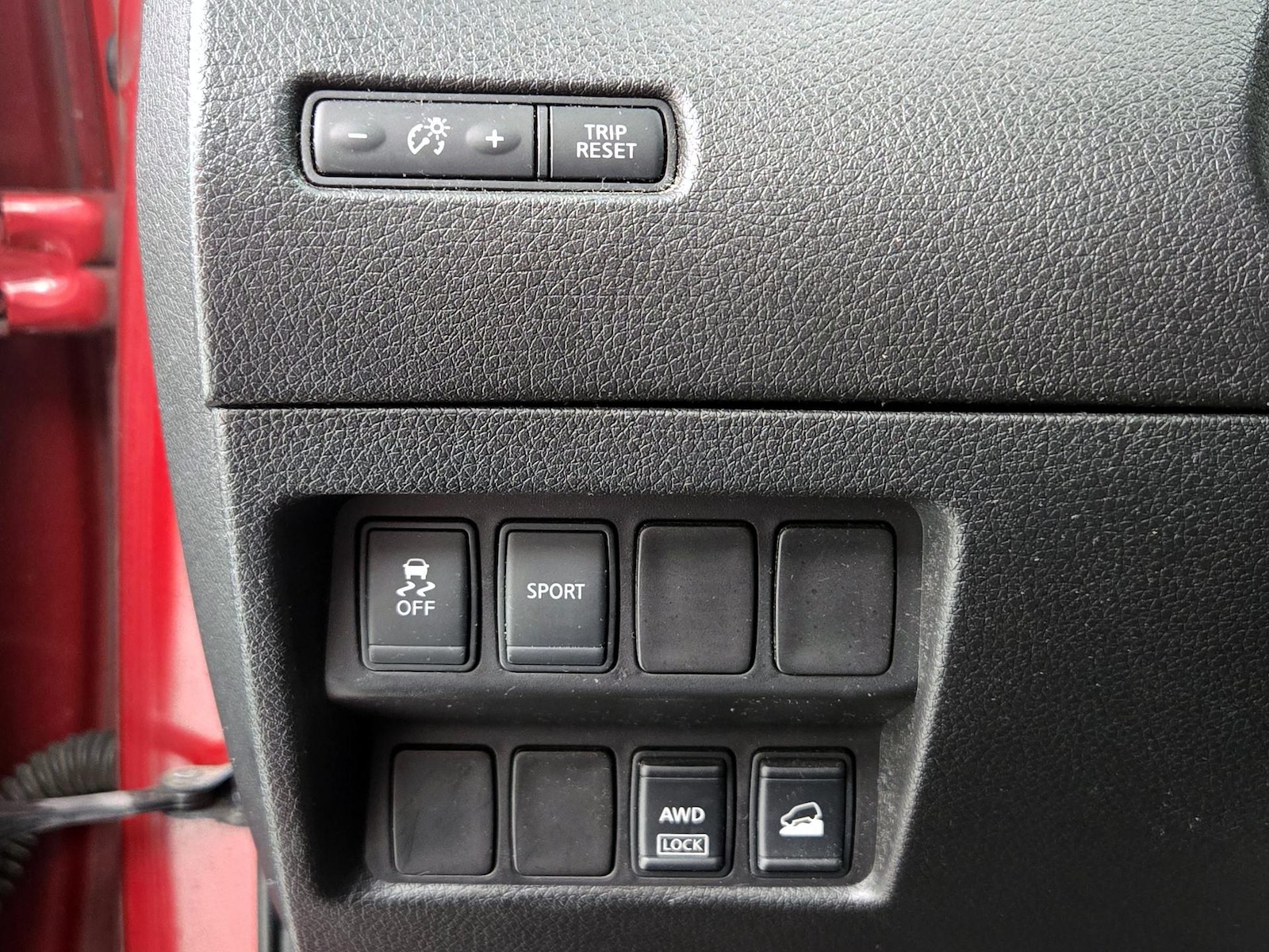 2014 Nissan Rogue S - Photo 14