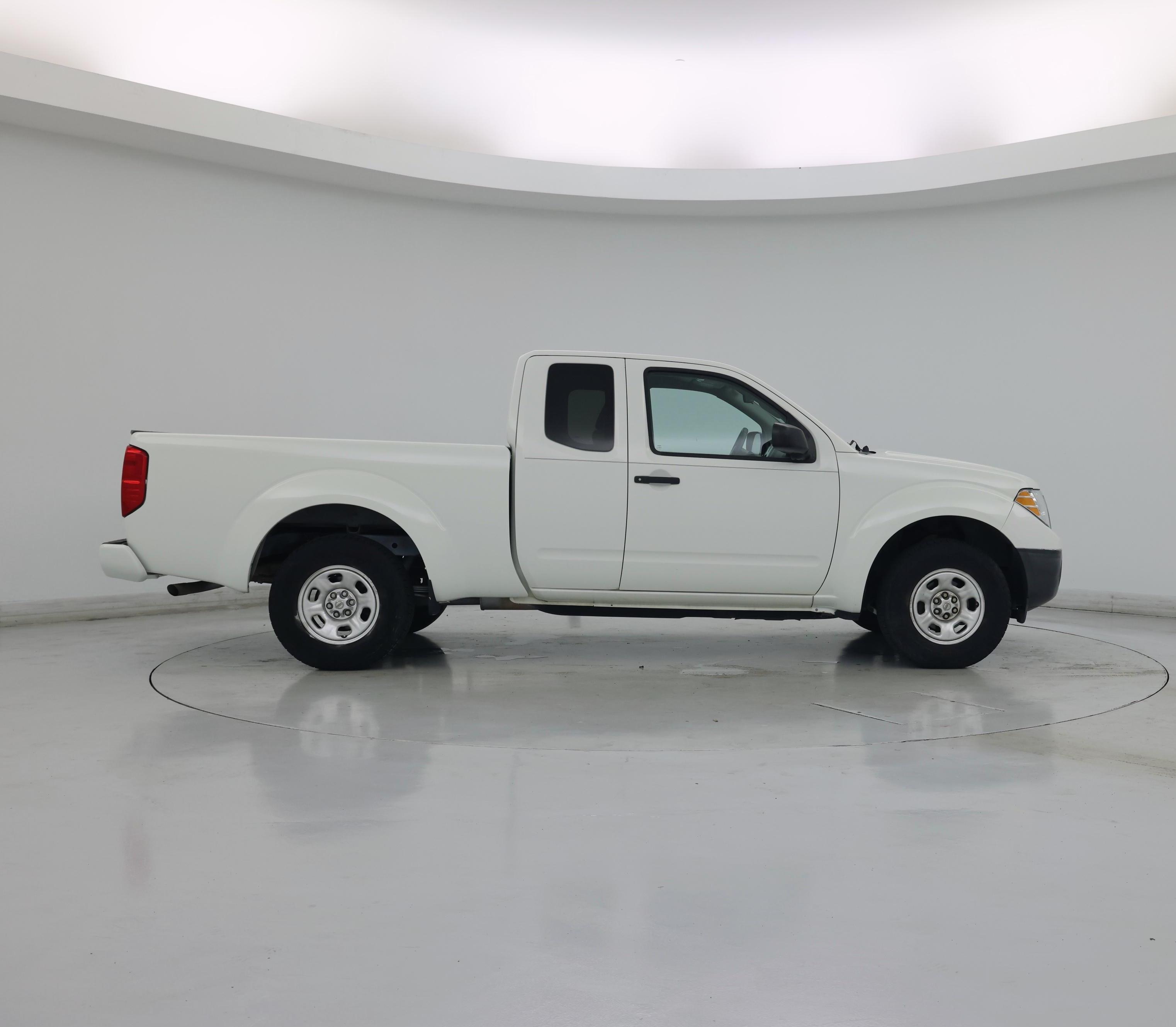 Thumbnail: 2017 Nissan Frontier - 7