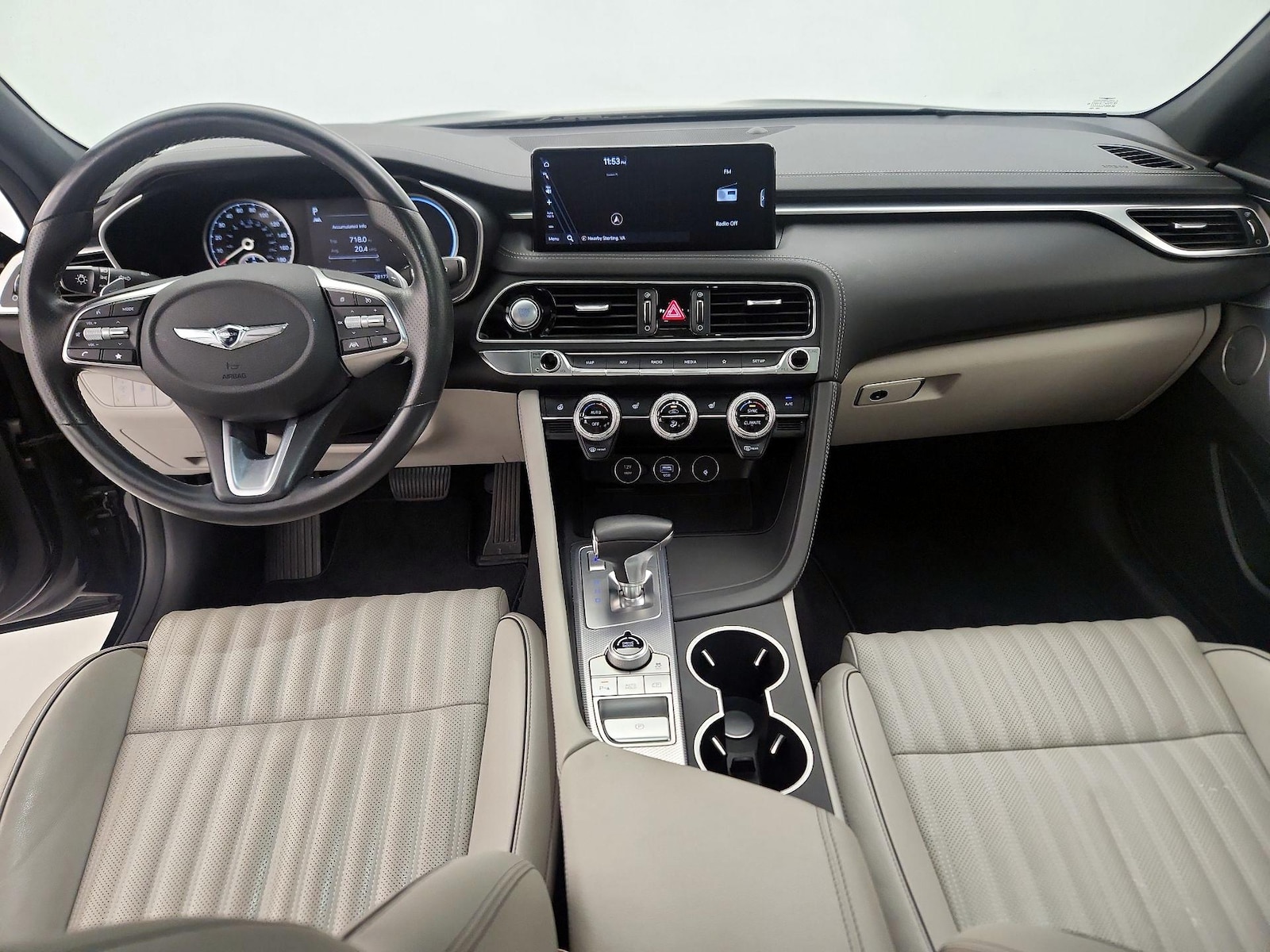 2022 GENESIS G70 Standard - Photo 10