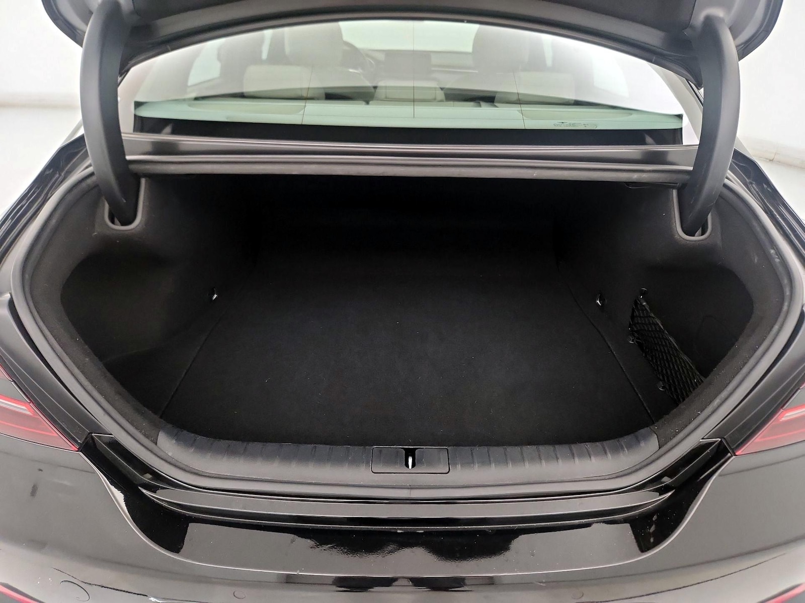 2022 GENESIS G70 Standard - Photo 23