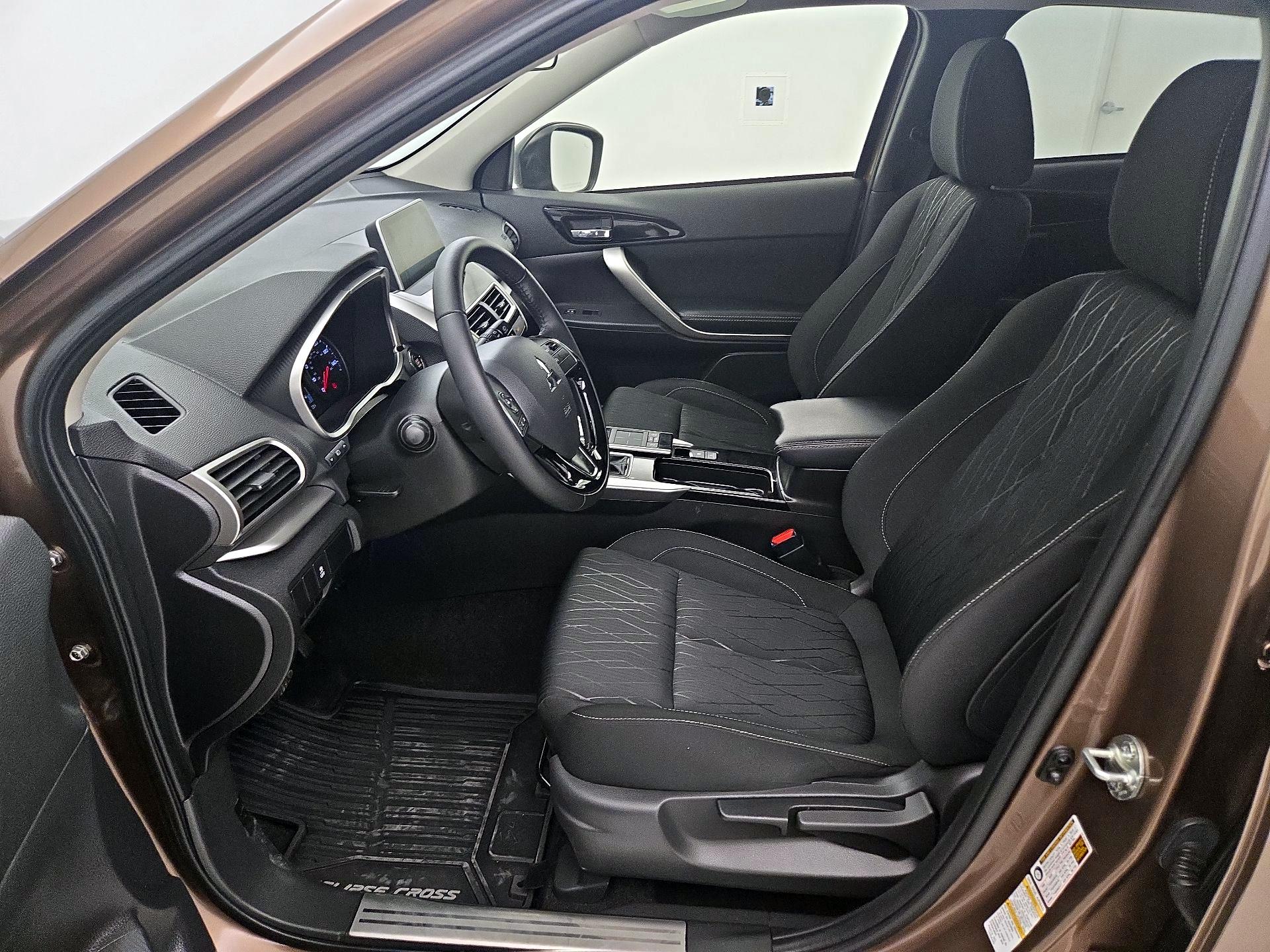 Thumbnail: 2019 Mitsubishi Eclipse Cross - 11