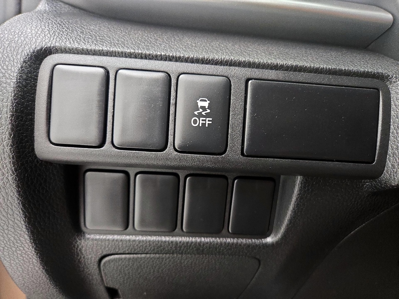 2019 Mitsubishi Eclipse Cross SE - Photo 14