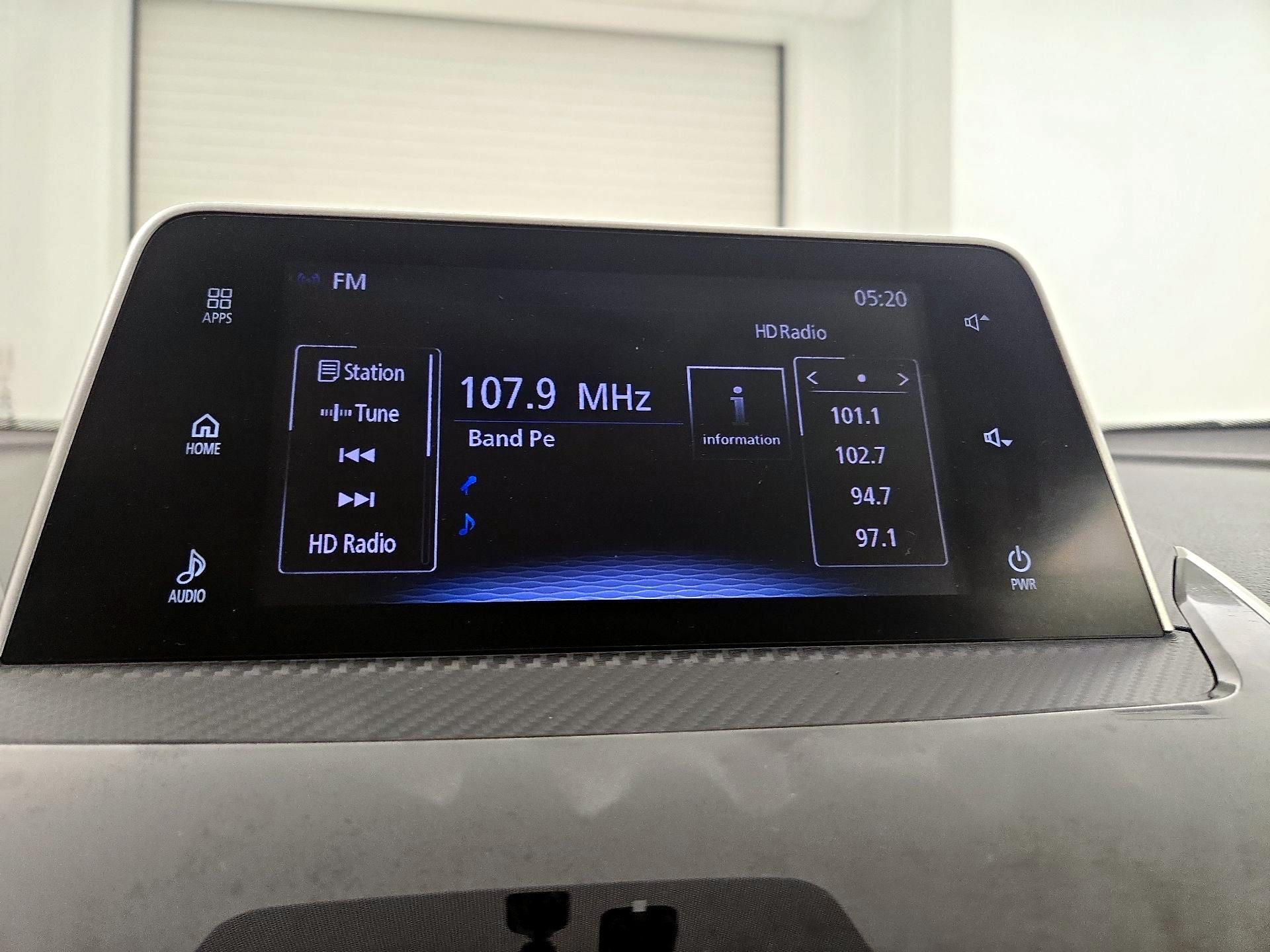 Thumbnail: 2019 Mitsubishi Eclipse Cross - 15